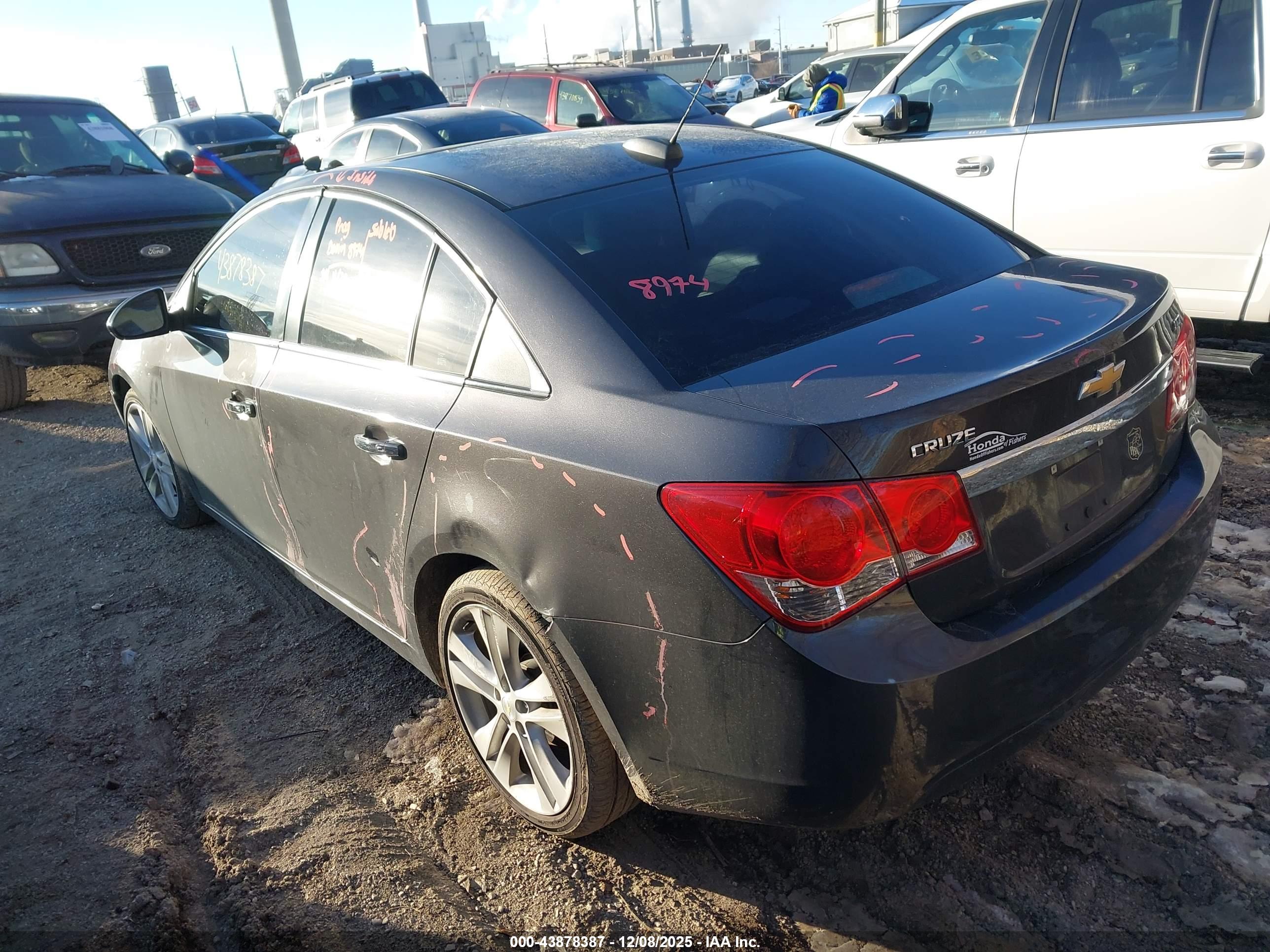 CHEVROLET CRUZE image 3