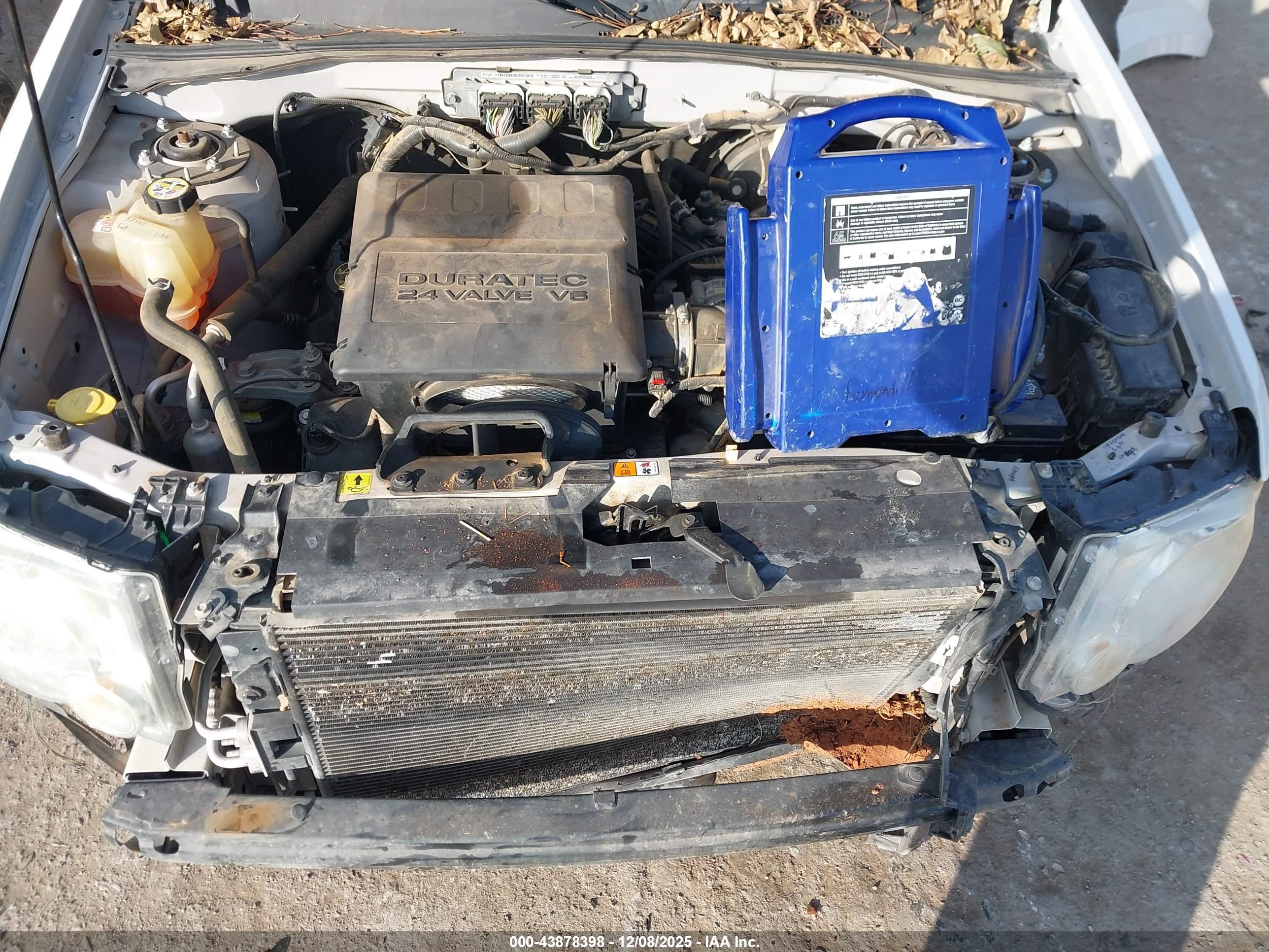 FORD ESCAPE image 10