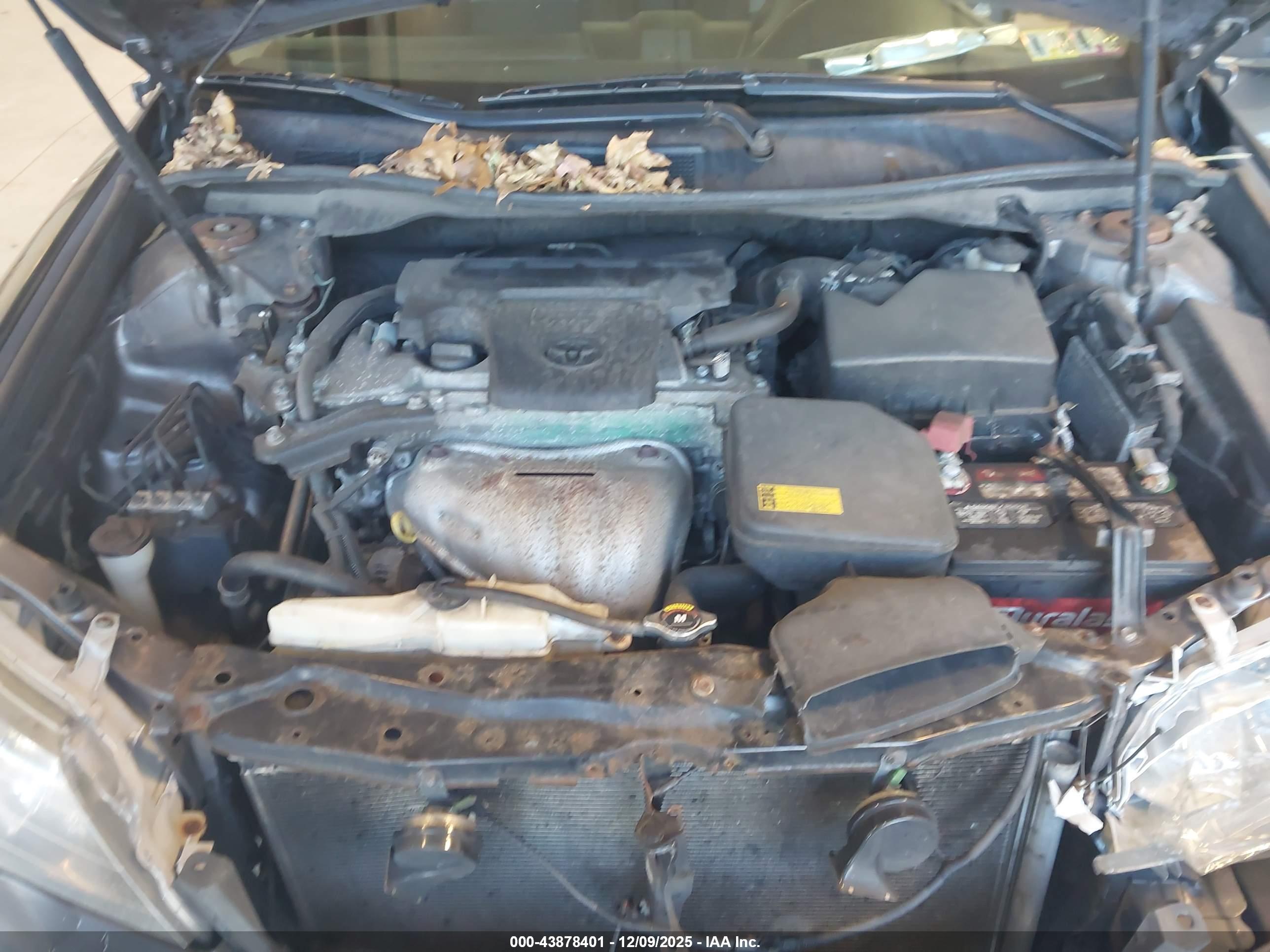 TOYOTA CAMRY image 10