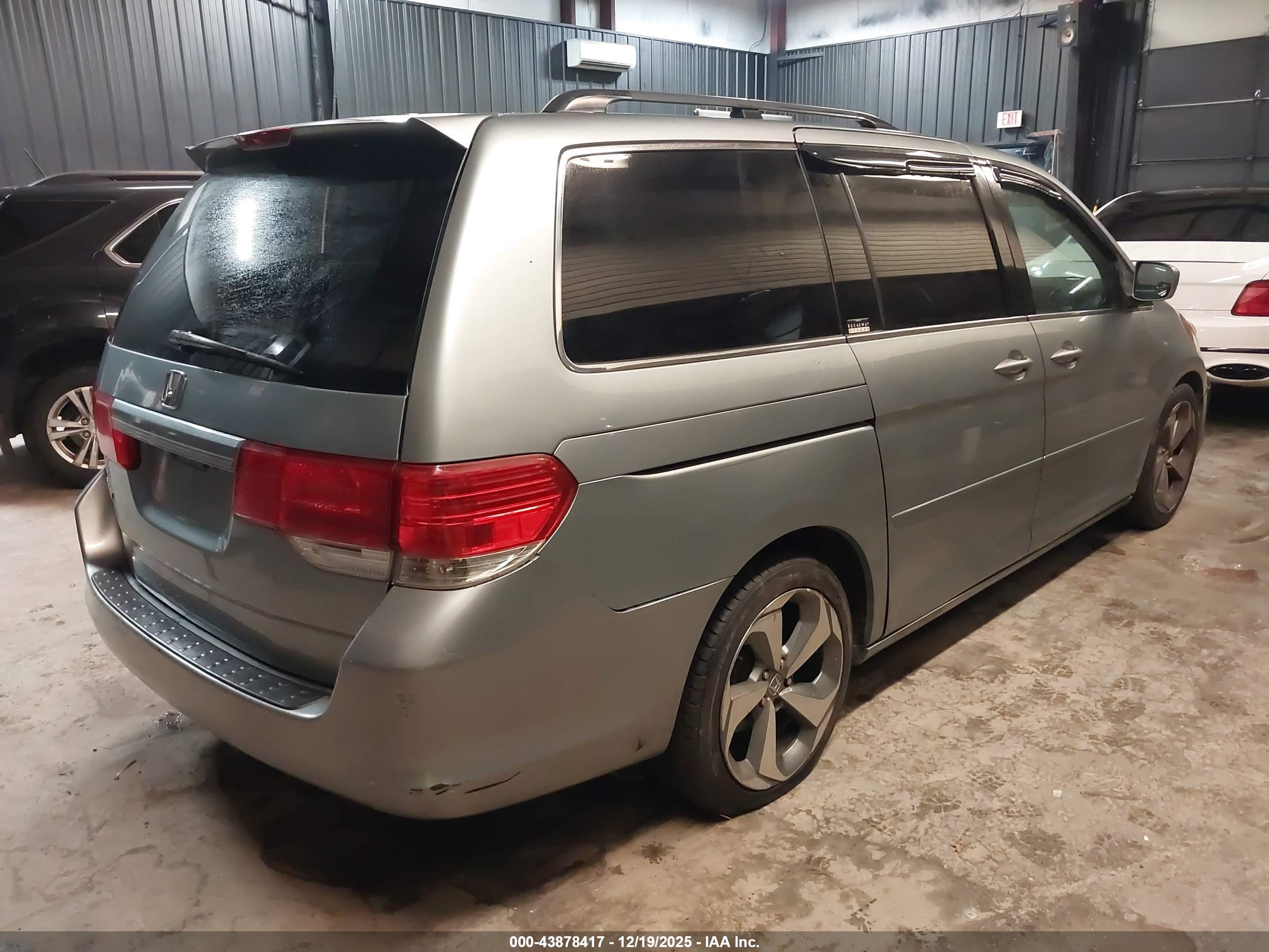 HONDA ODYSSEY image 4