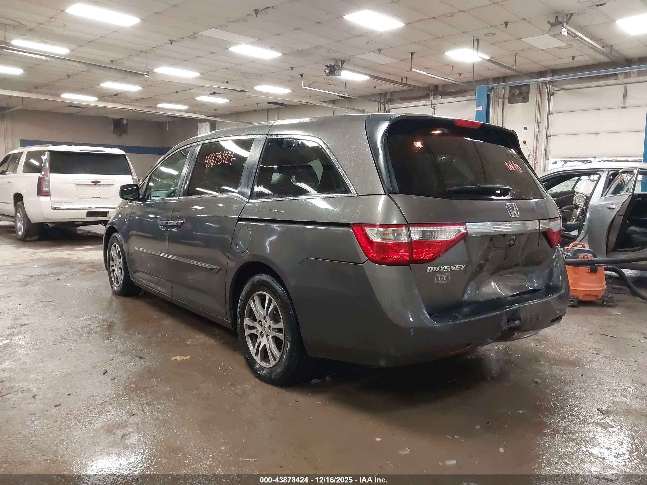 HONDA ODYSSEY image 3