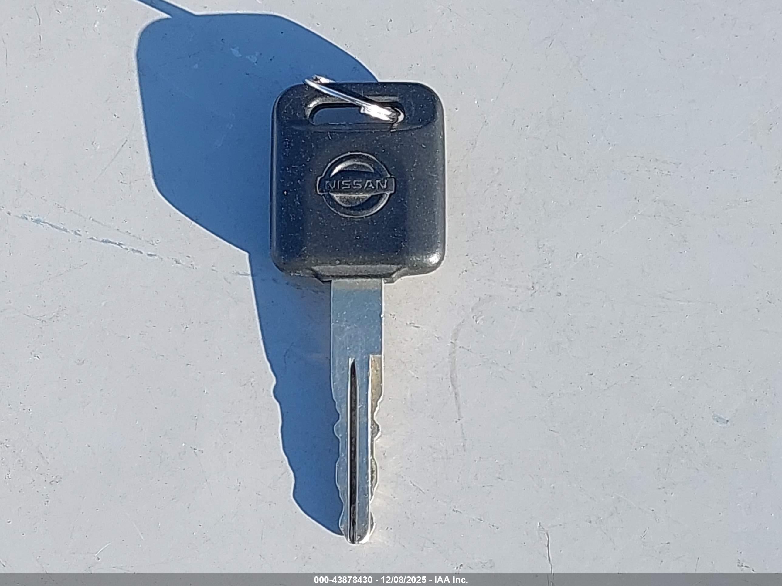 NISSAN NV200 image 11