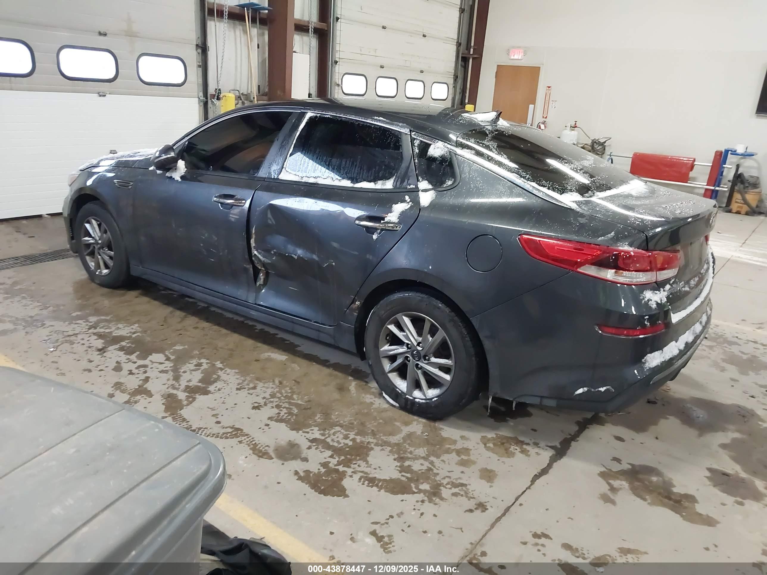 KIA OPTIMA image 3