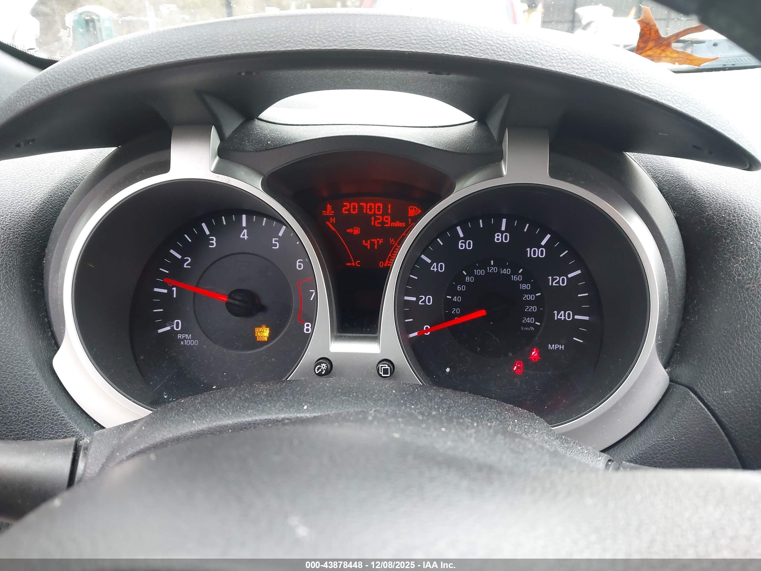 NISSAN JUKE image 7