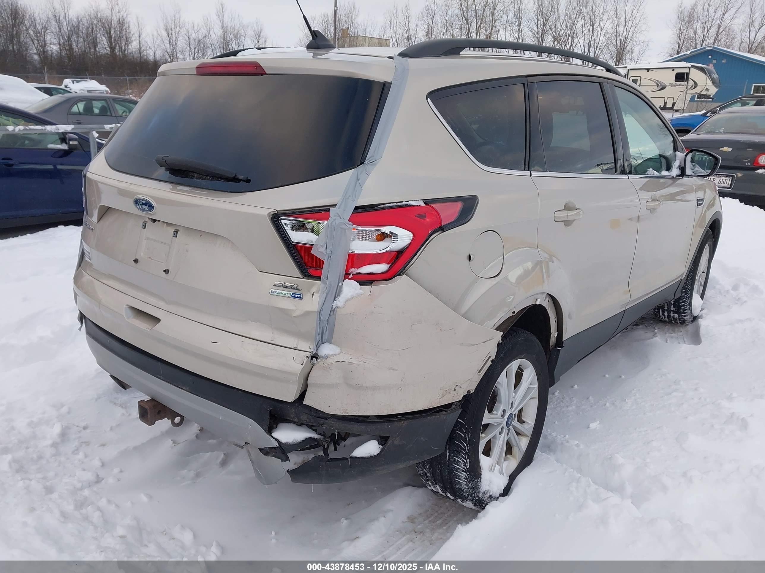 FORD ESCAPE image 6