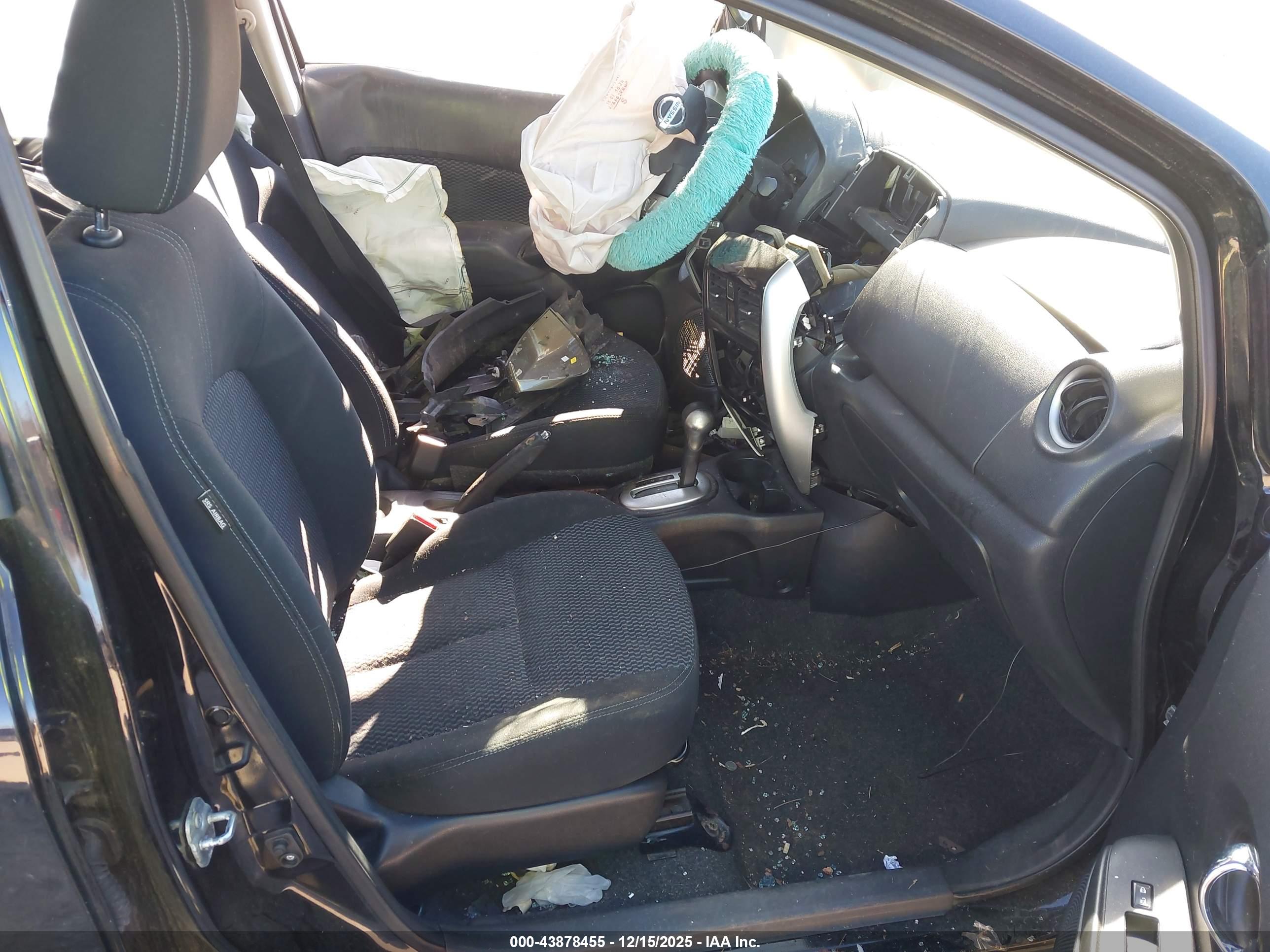 NISSAN VERSA image 5