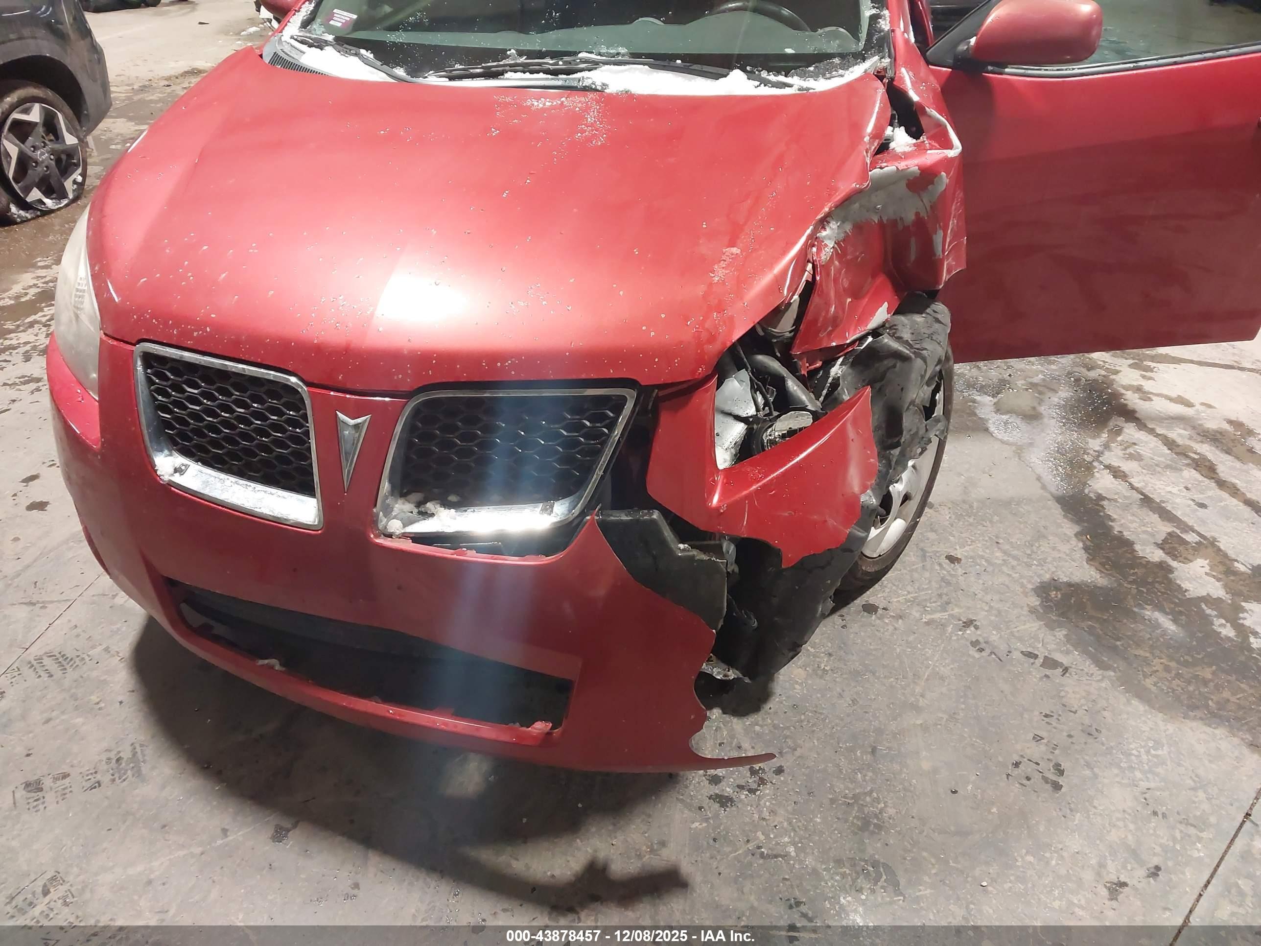 PONTIAC VIBE image 6