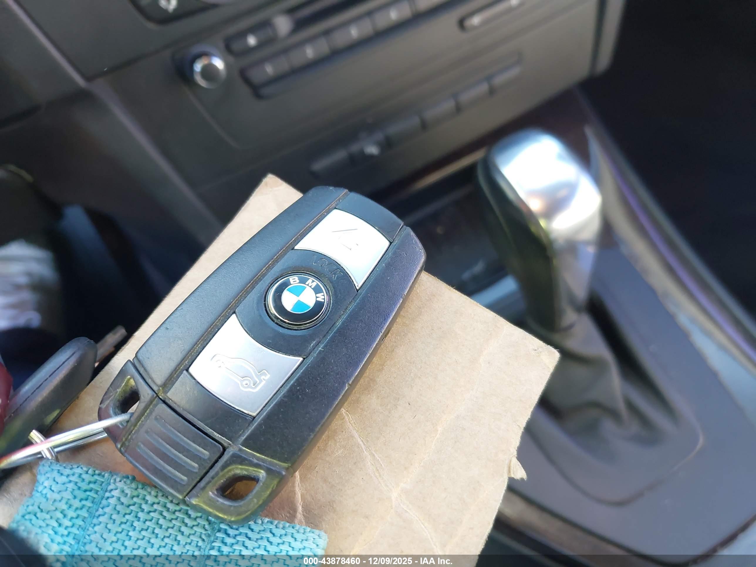 BMW 328I image 11