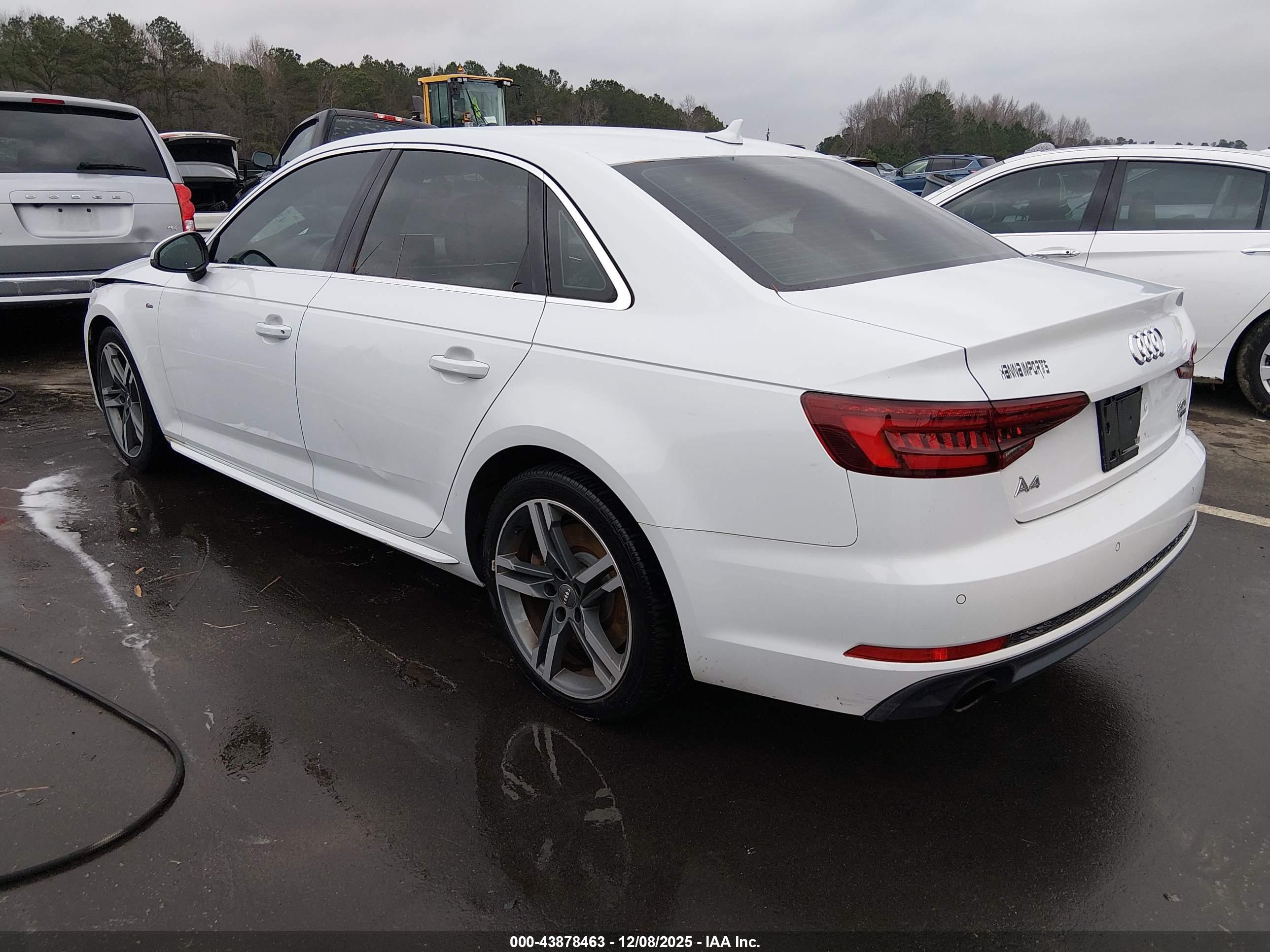 AUDI A4 image 3