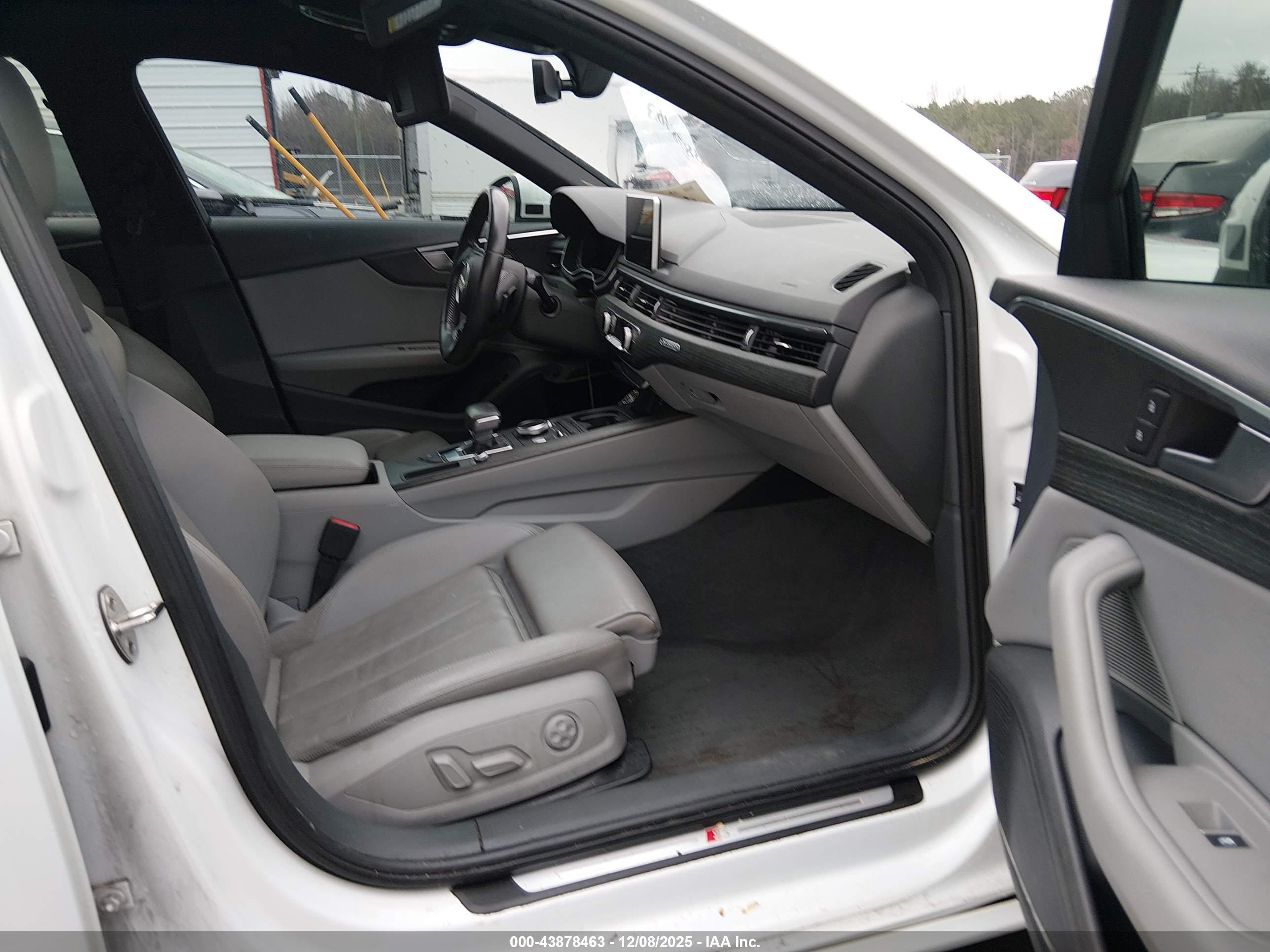AUDI A4 image 5