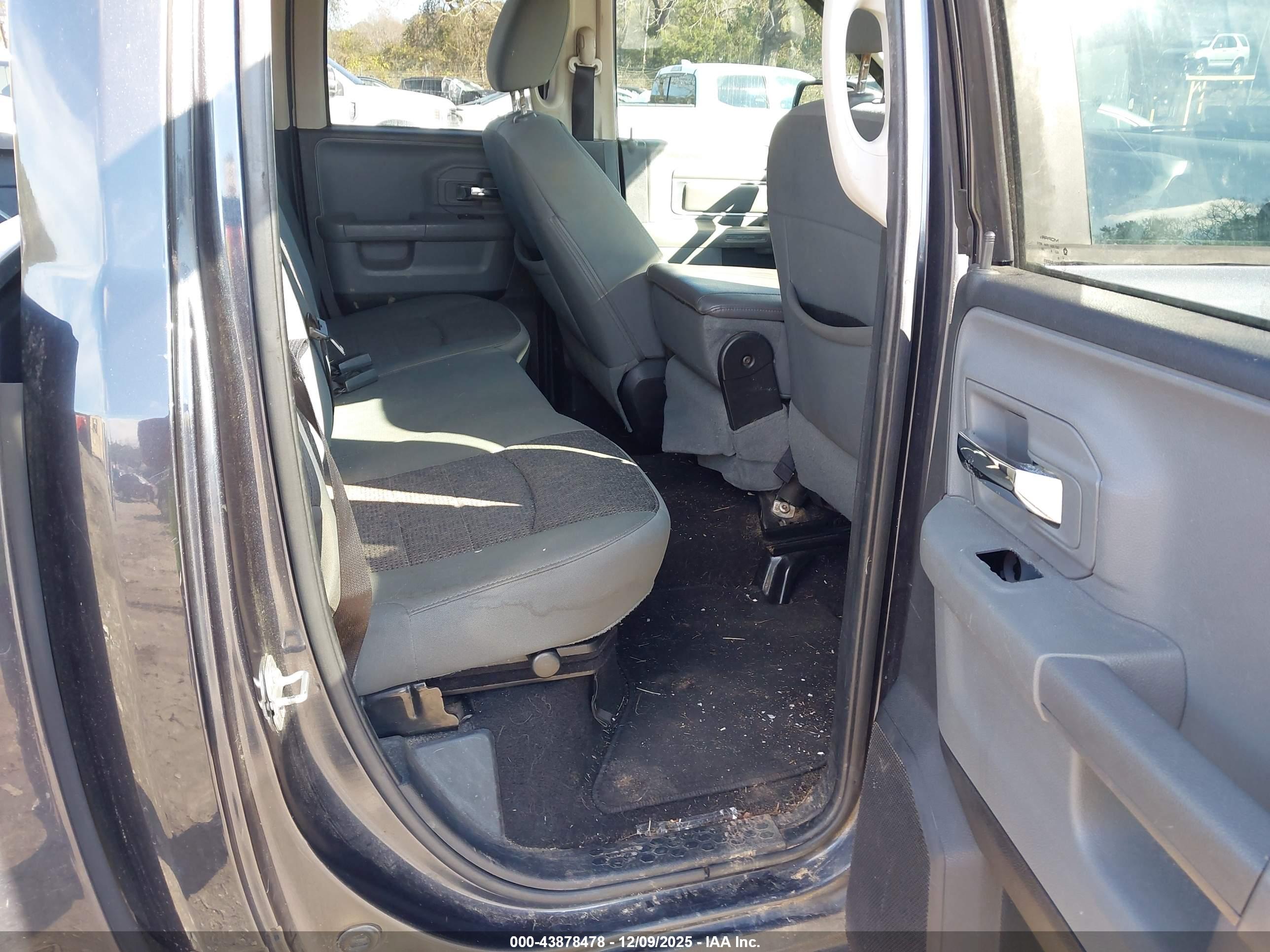 RAM 1500 image 8