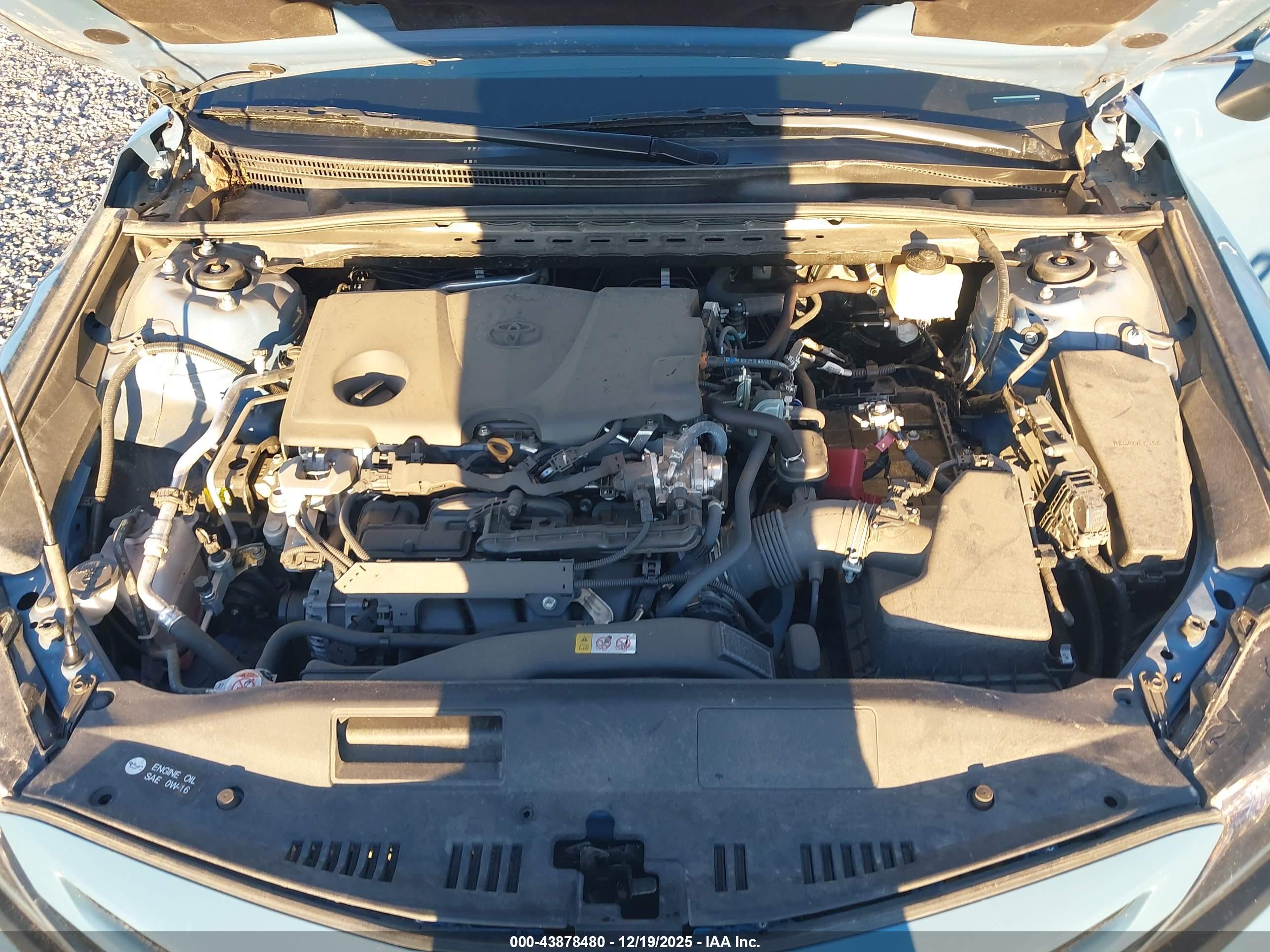 TOYOTA CAMRY image 10