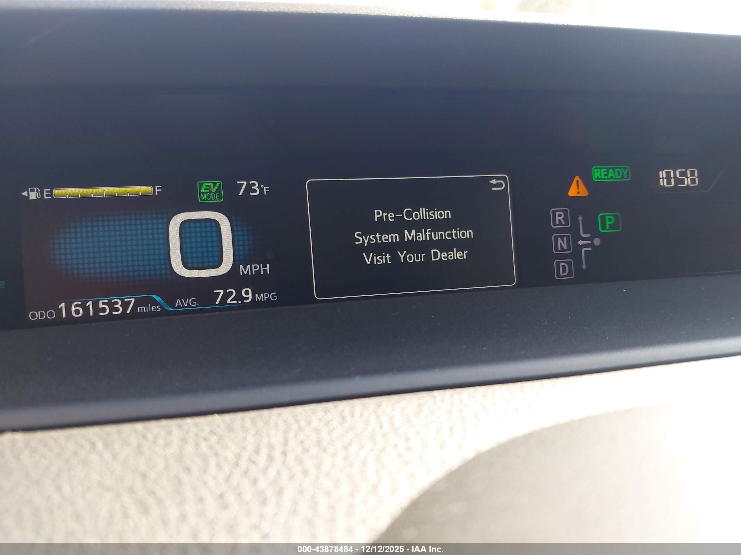 TOYOTA PRIUS image 7