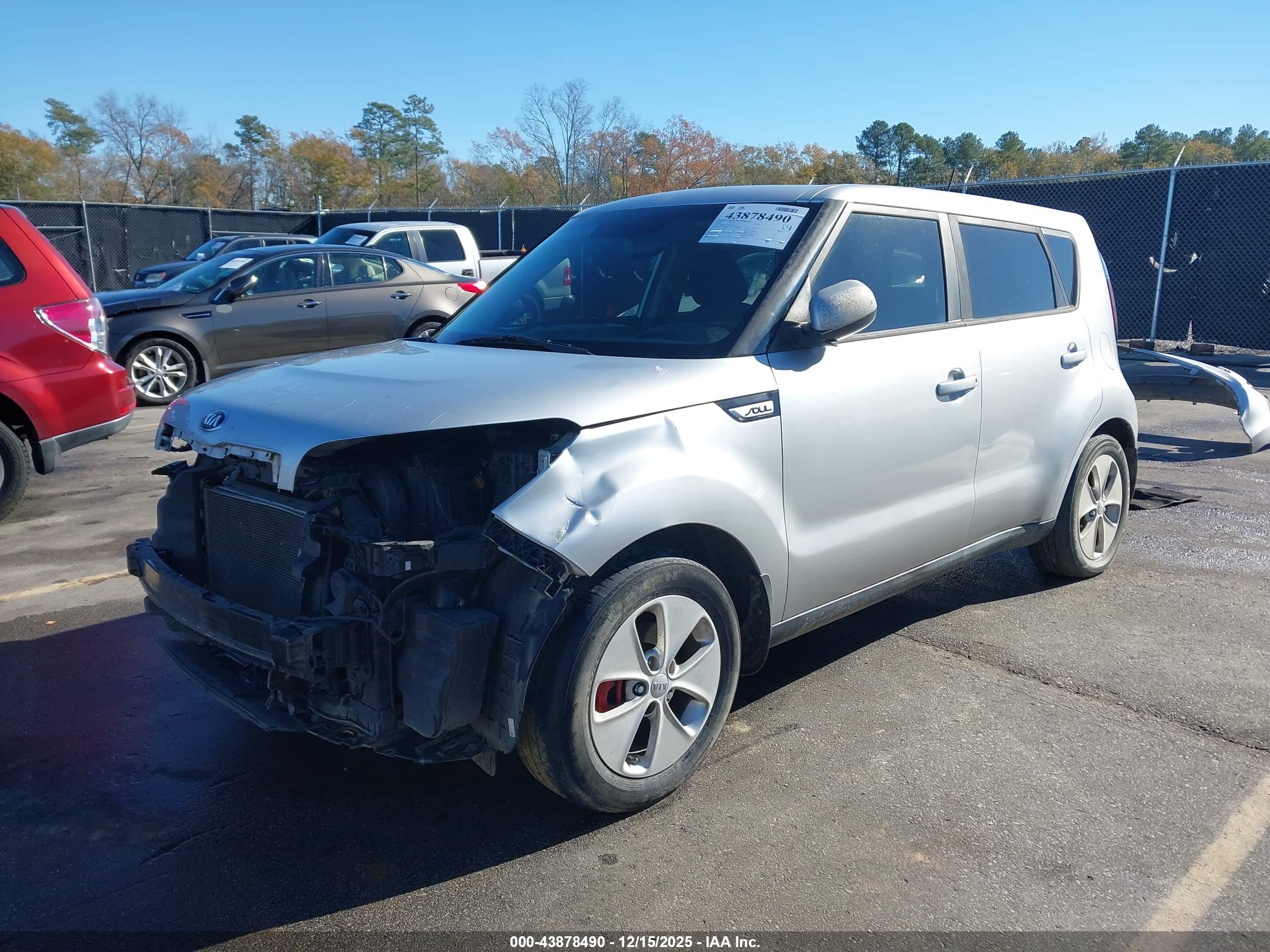 KIA SOUL image 2