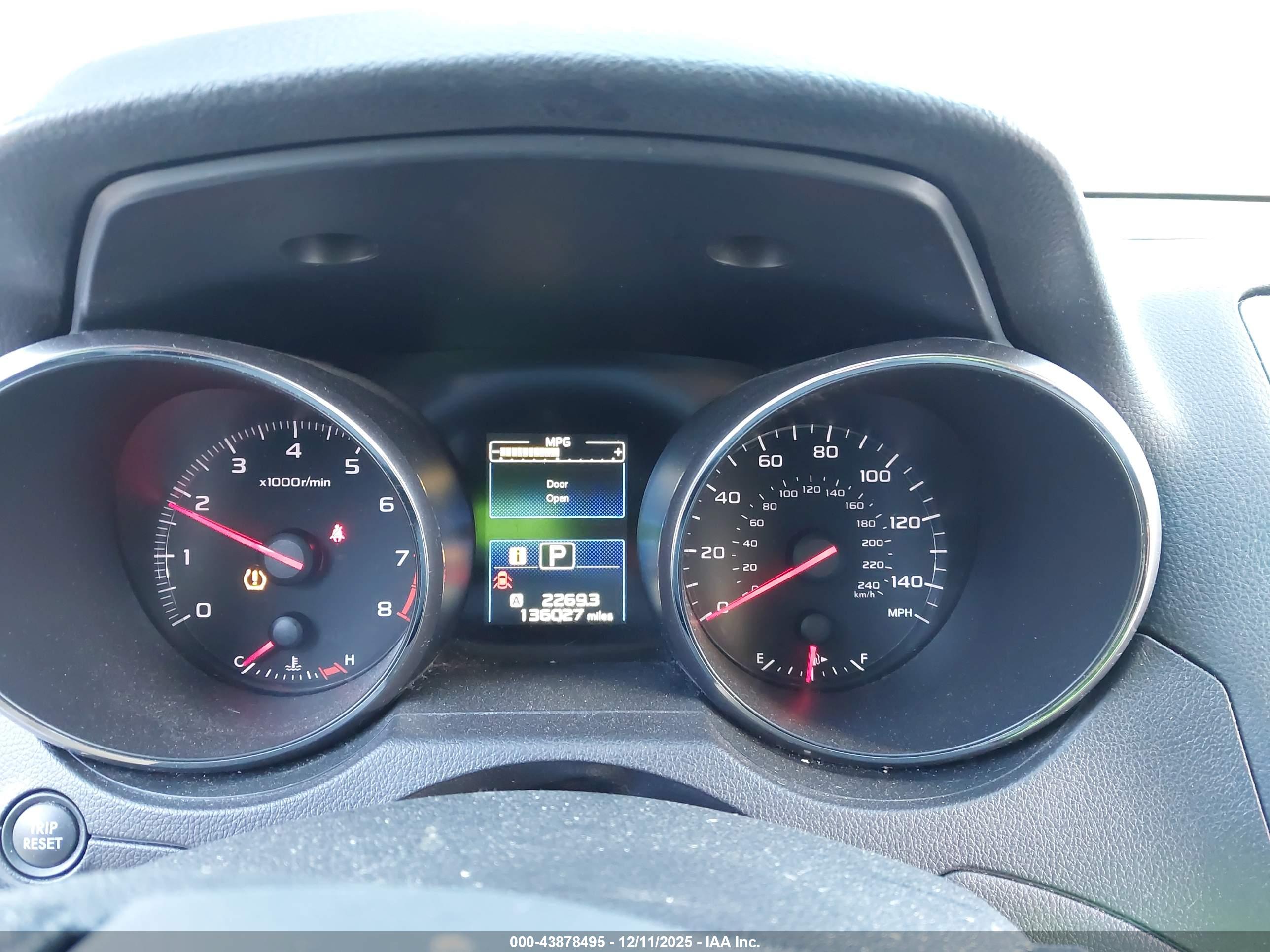 SUBARU OUTBACK image 7