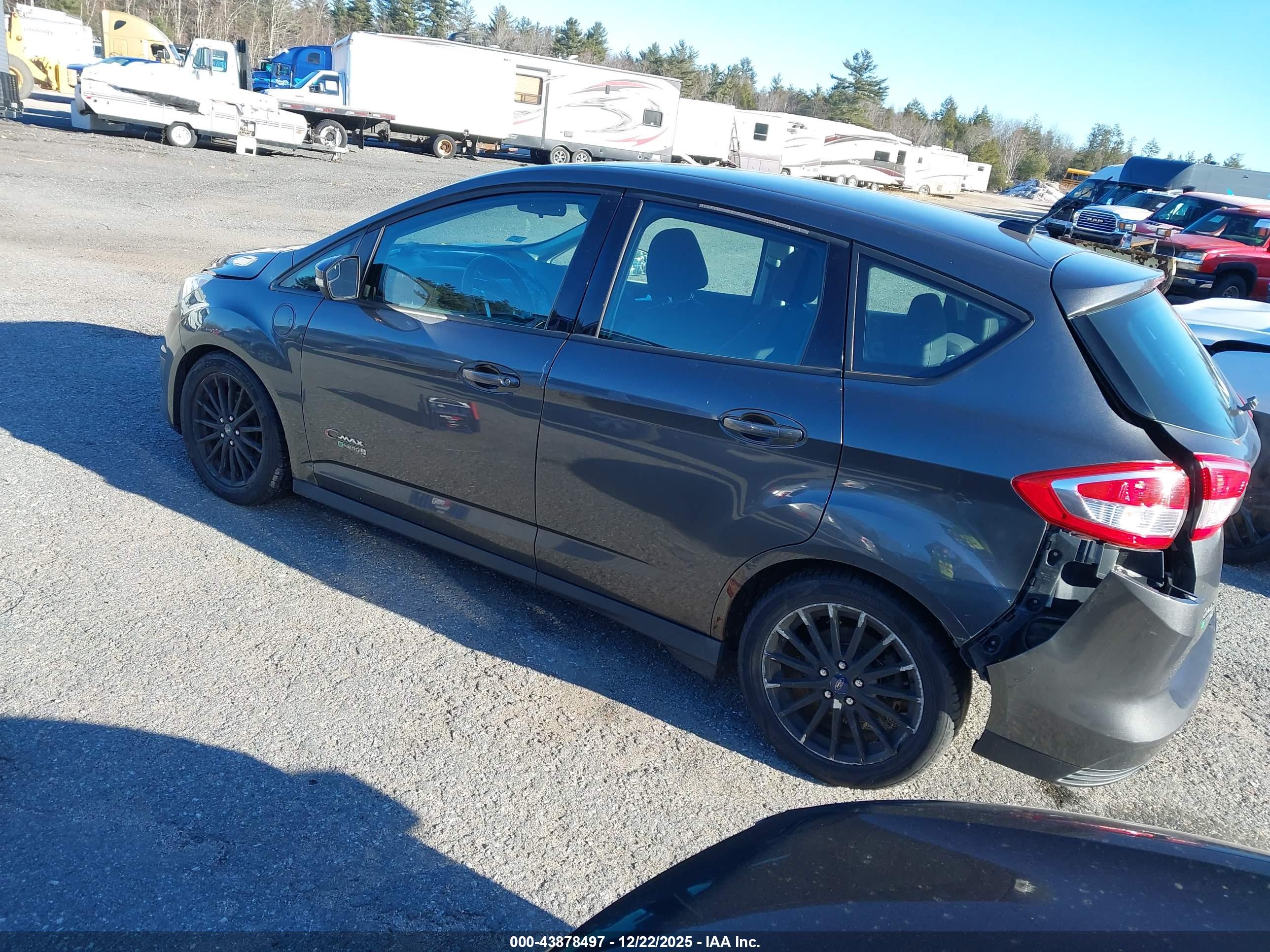 FORD C-MAX image 3