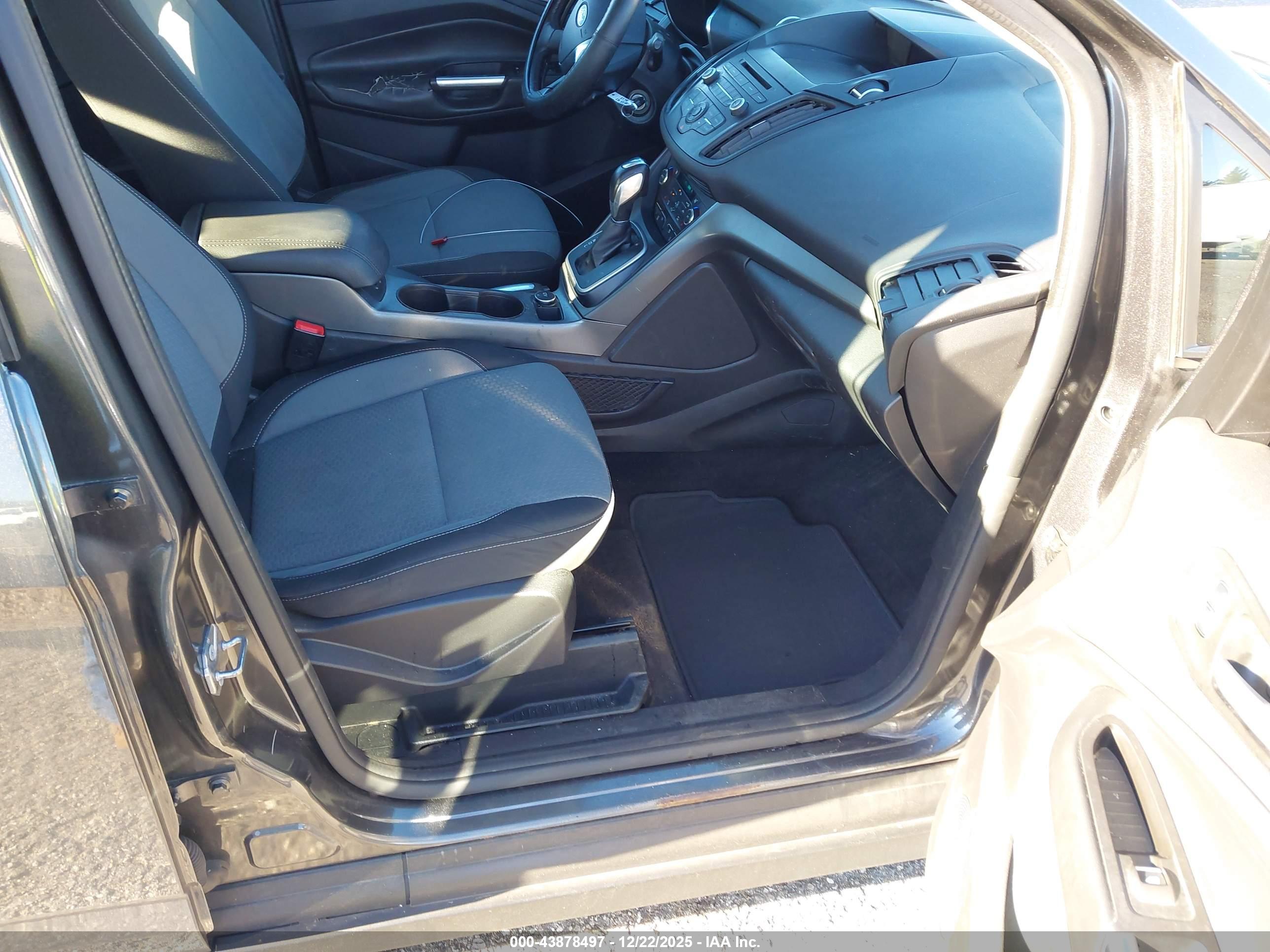 FORD C-MAX image 5