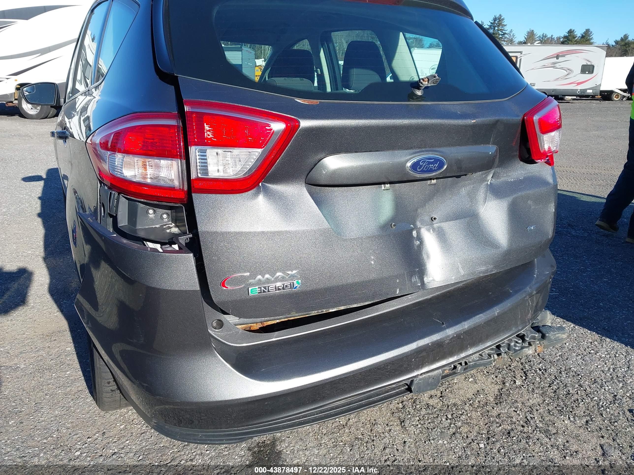 FORD C-MAX image 6