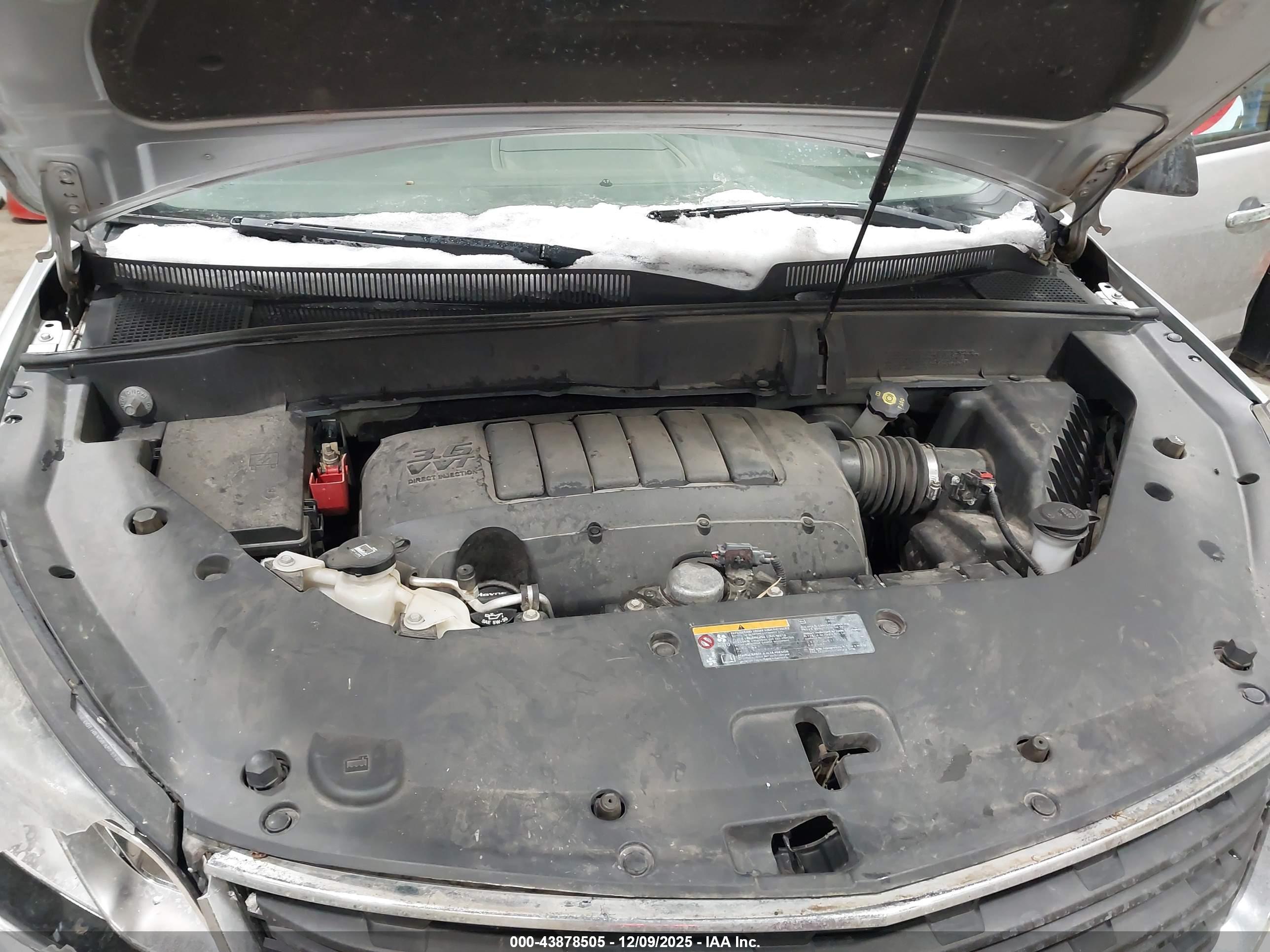 CHEVROLET TRAVERSE image 10