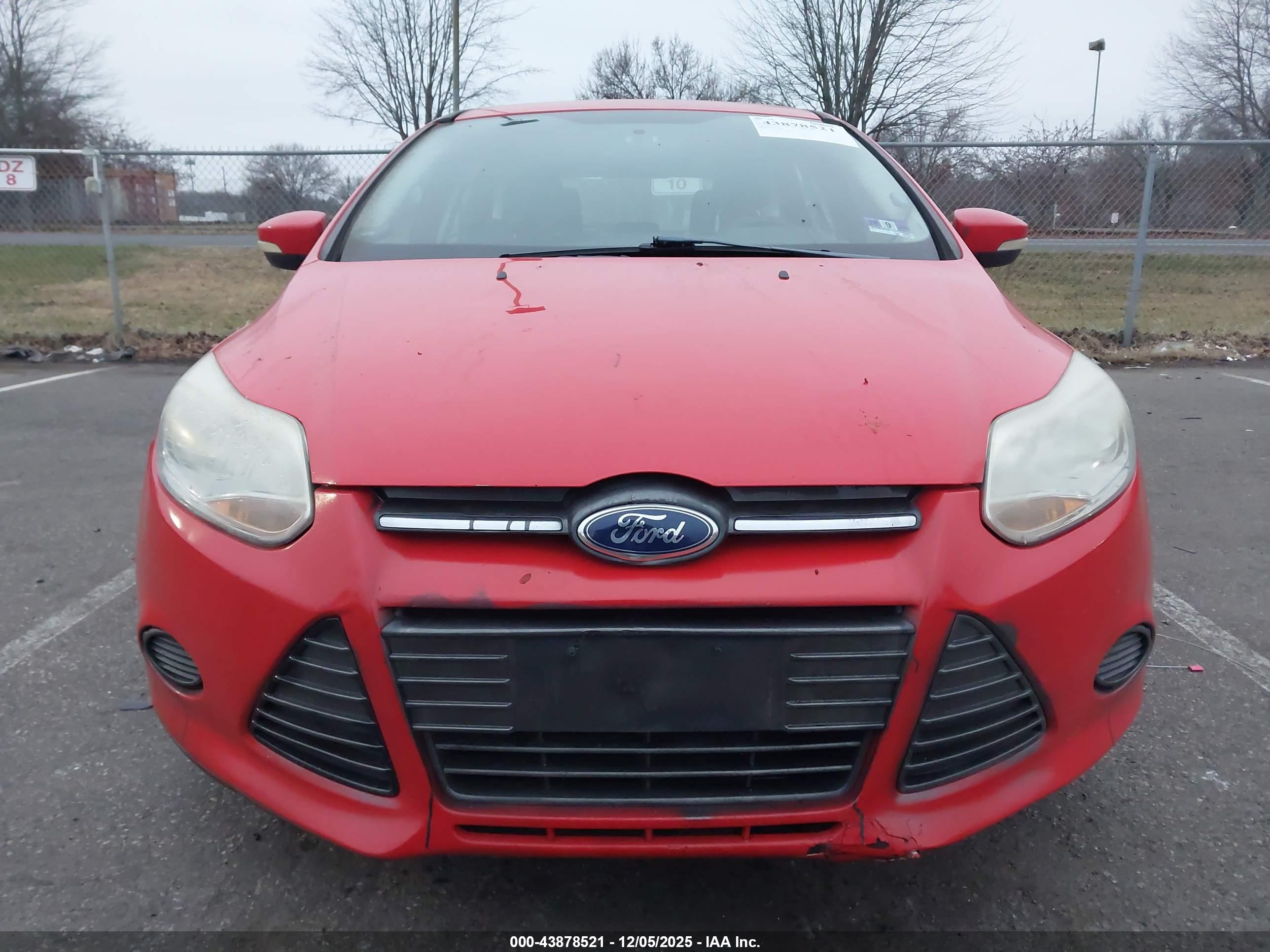 FORD FOCUS image 6