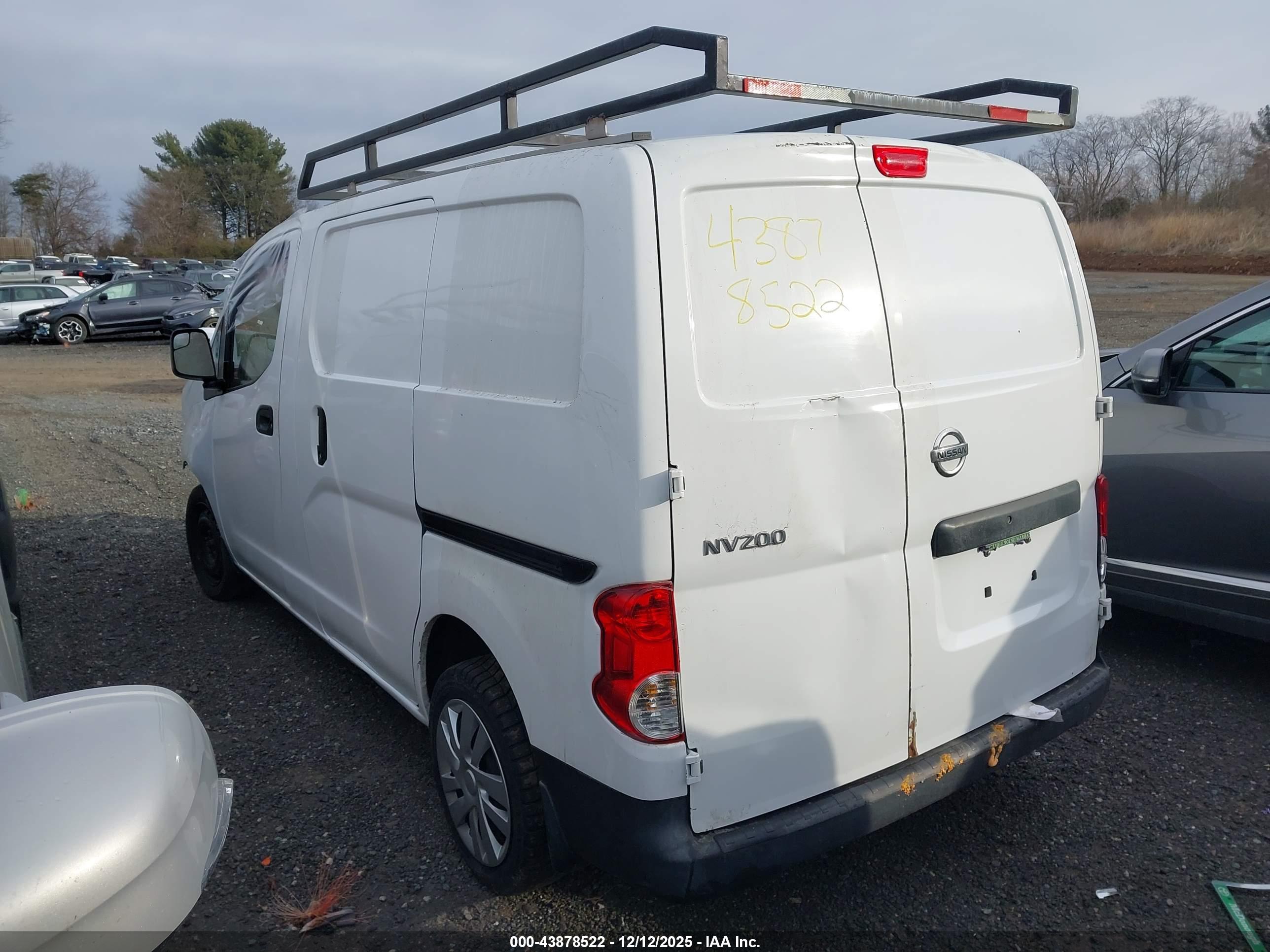 NISSAN NV200 image 3