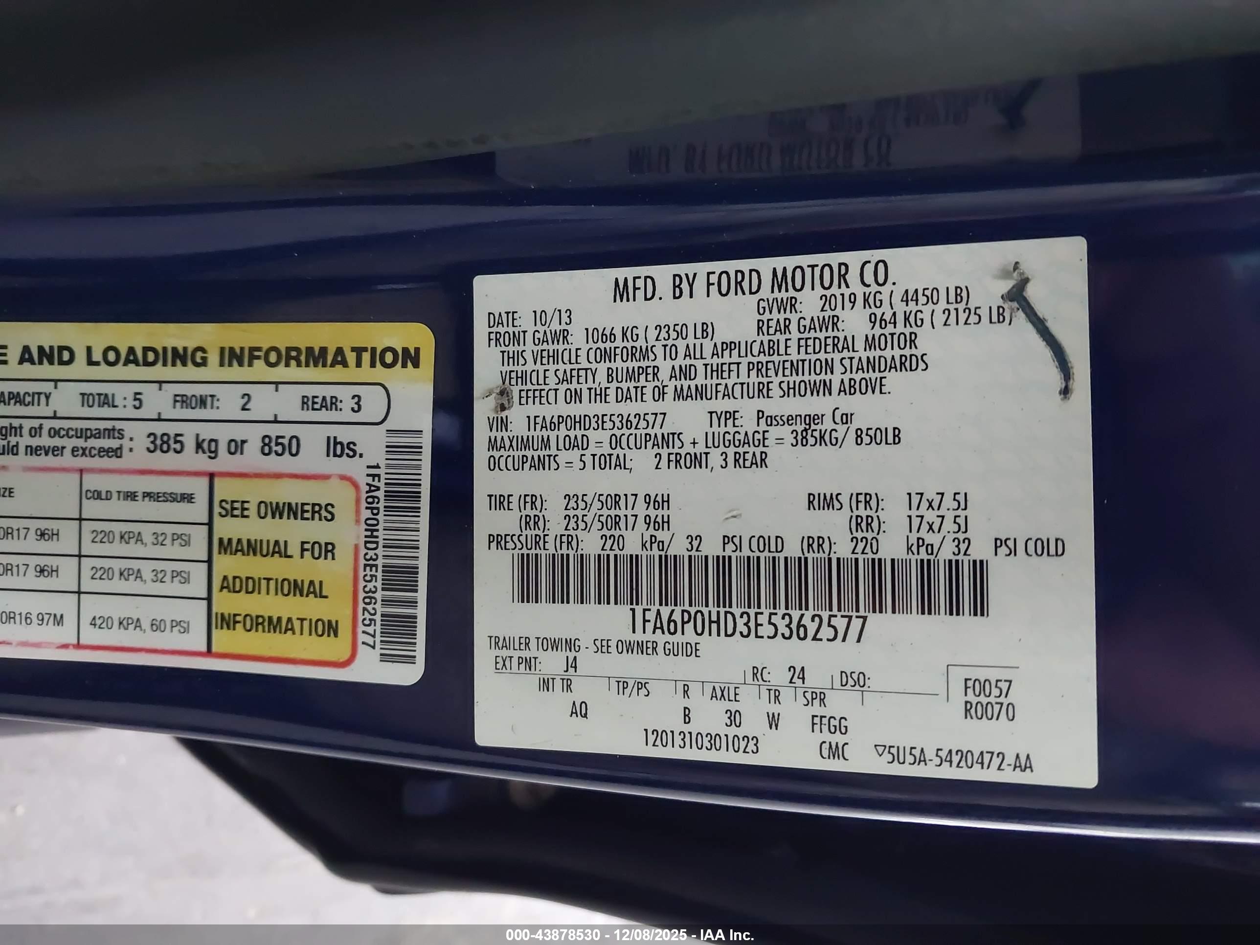 FORD FUSION image 9