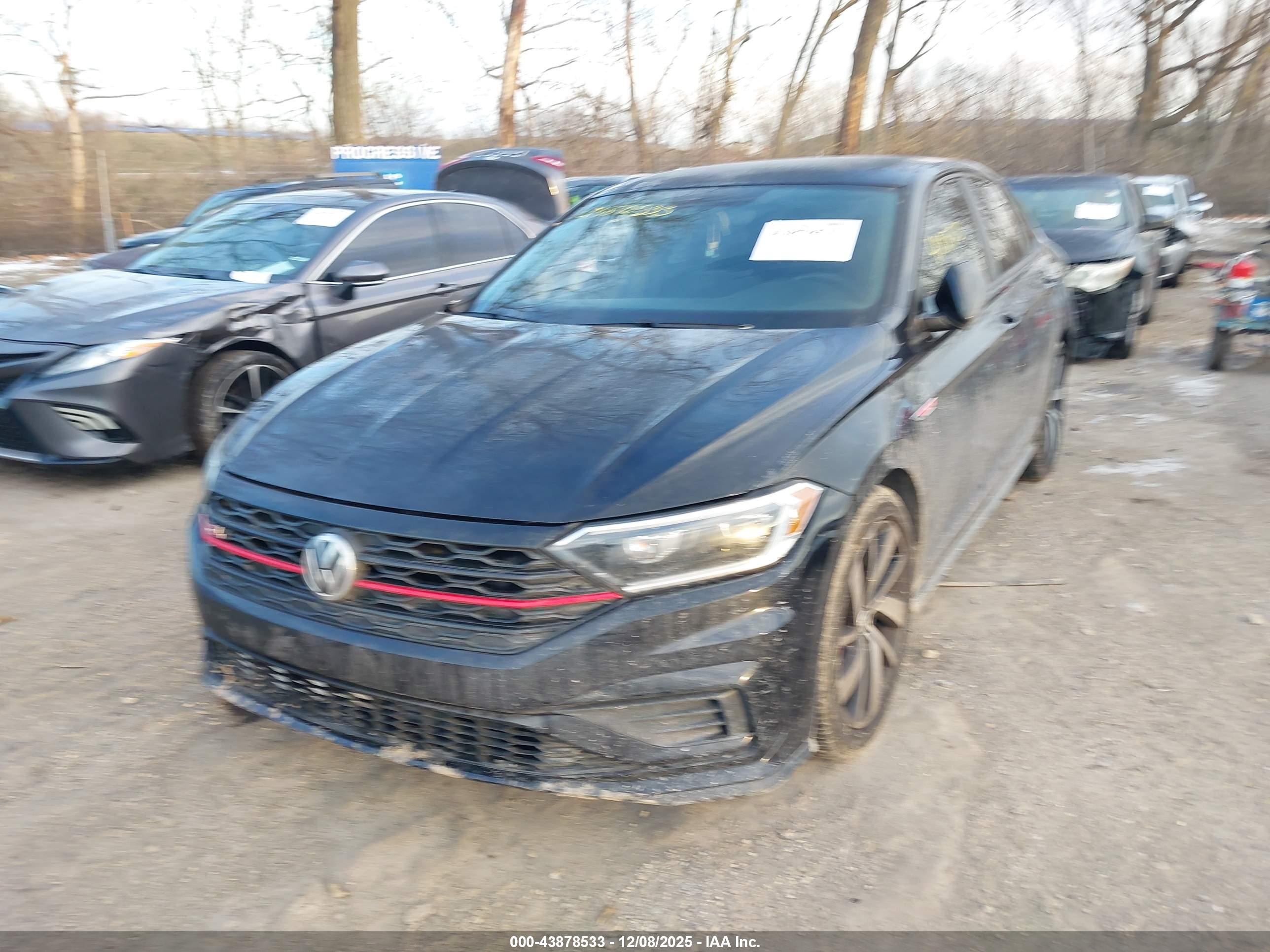 VOLKSWAGEN JETTA image 2