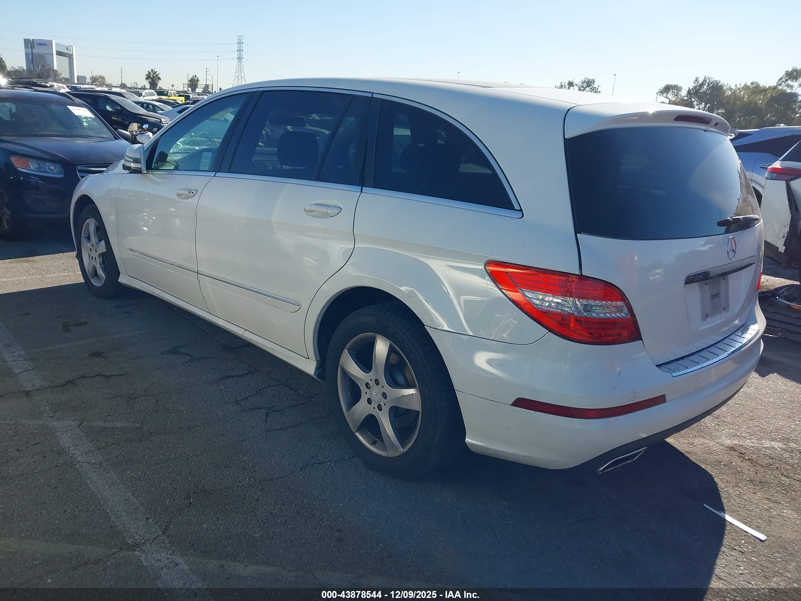 MERCEDES-BENZ R image 3