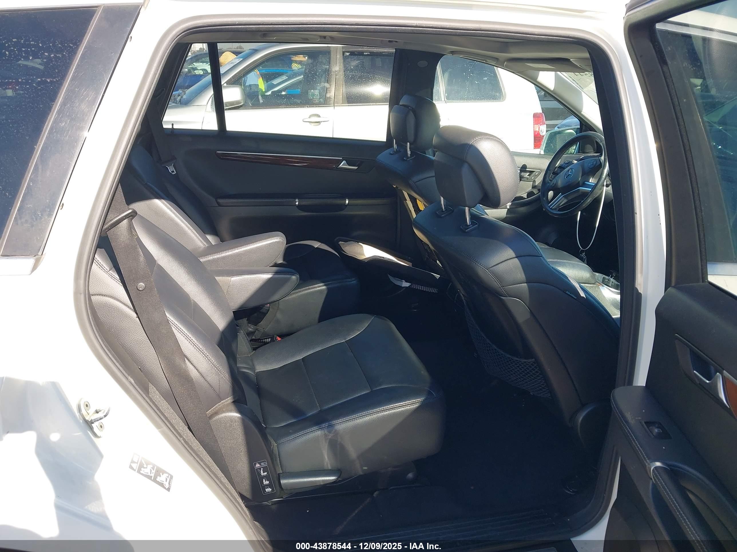 MERCEDES-BENZ R image 8