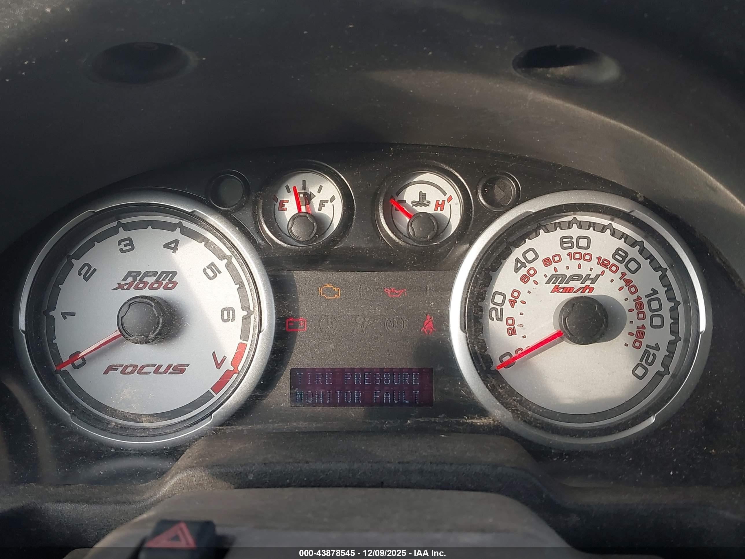 FORD FOCUS image 7
