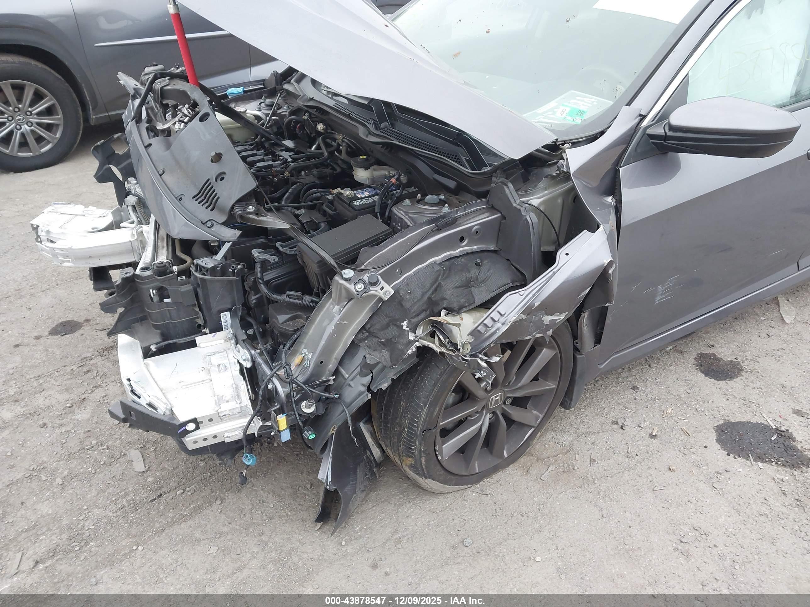 HONDA CIVIC image 6