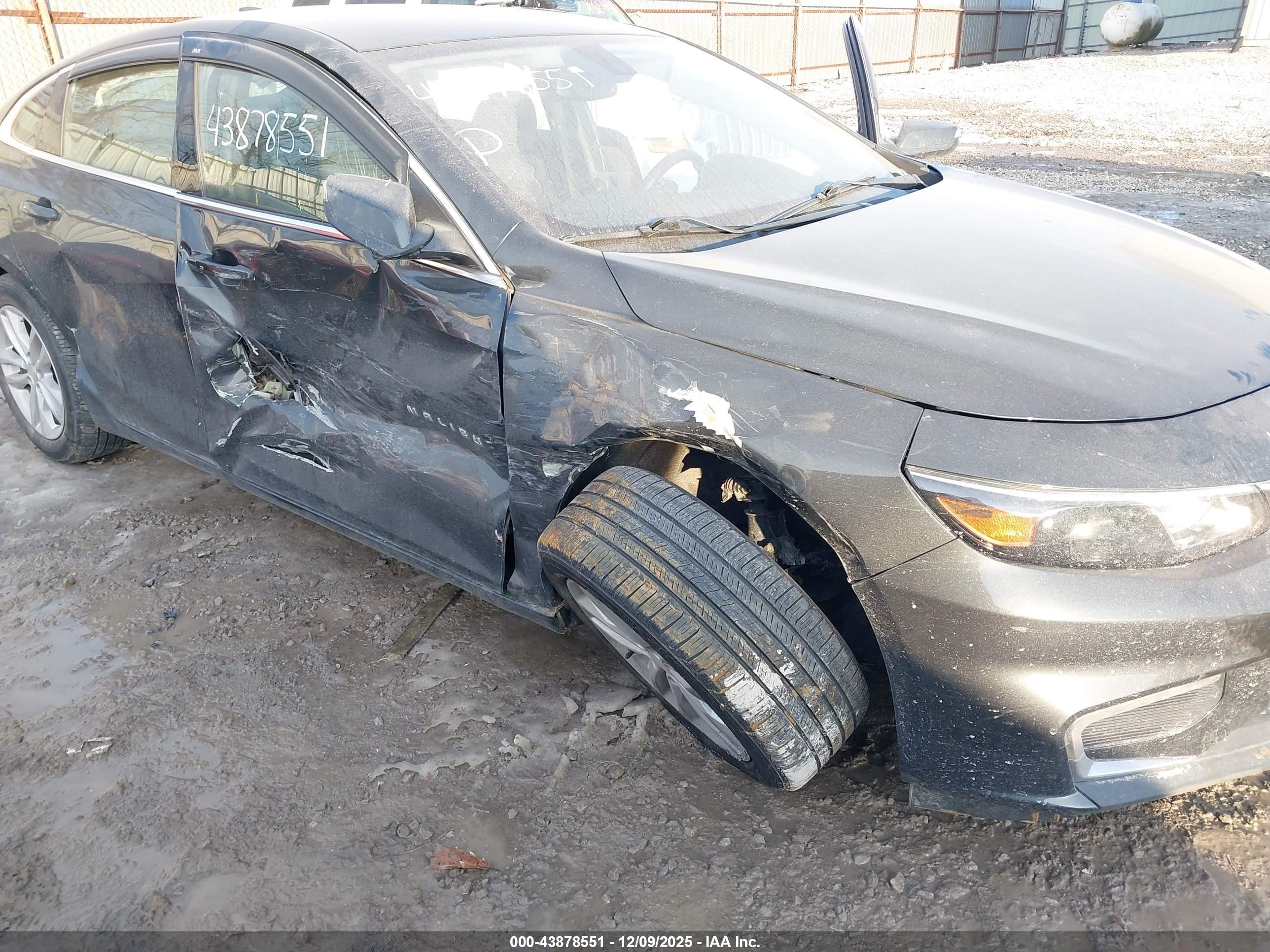 CHEVROLET MALIBU image 6
