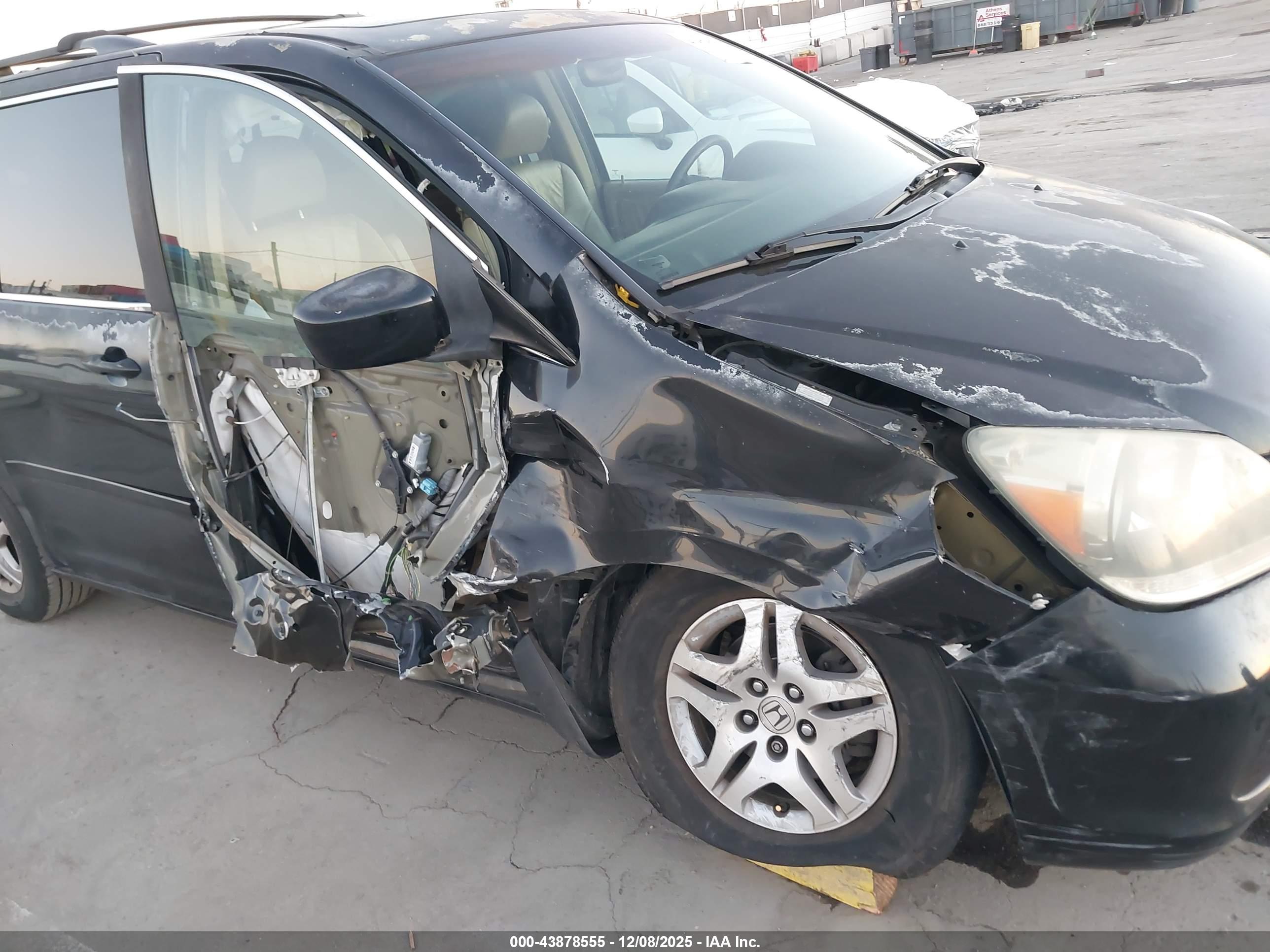 HONDA ODYSSEY image 6