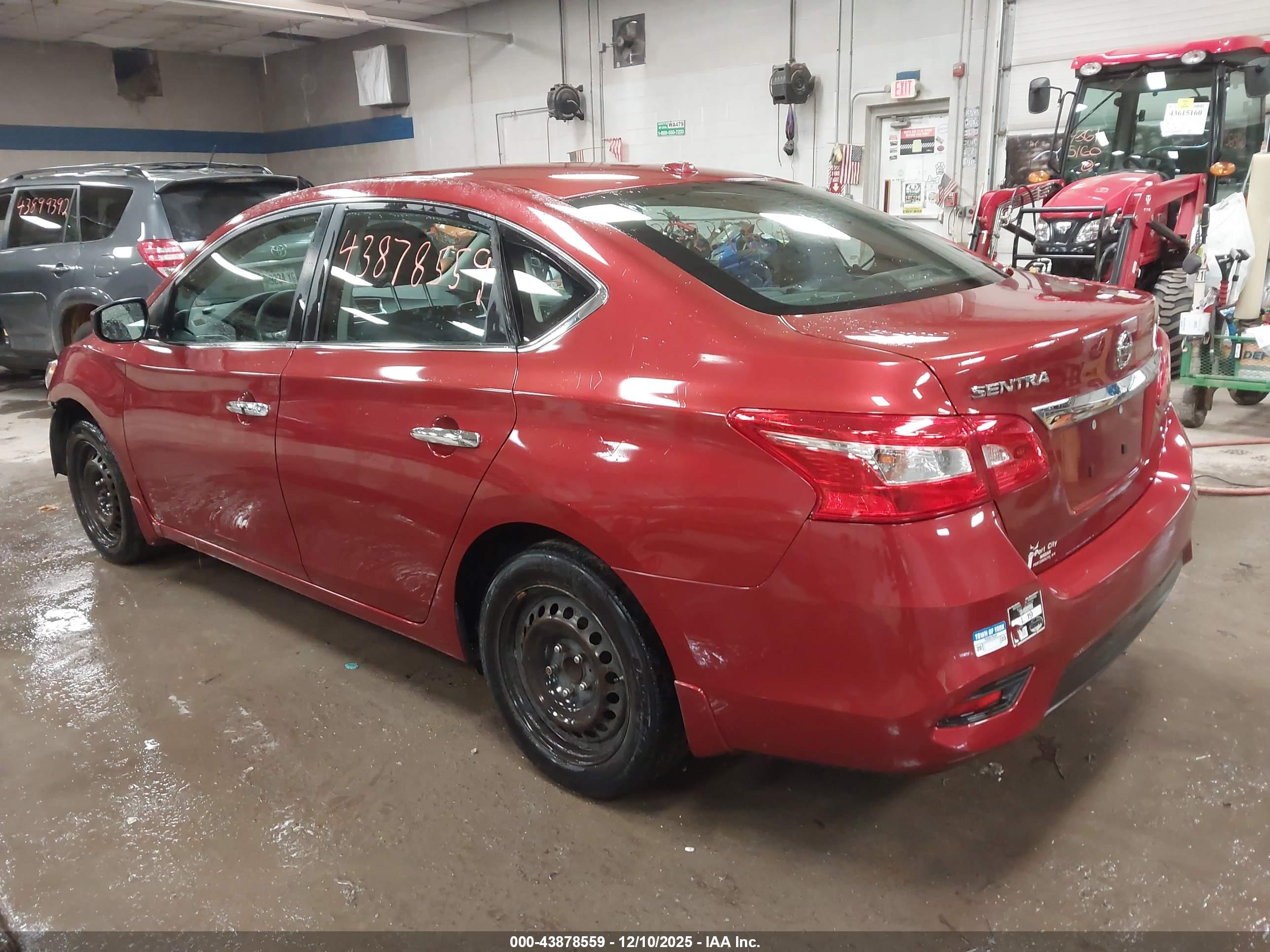 NISSAN SENTRA image 3