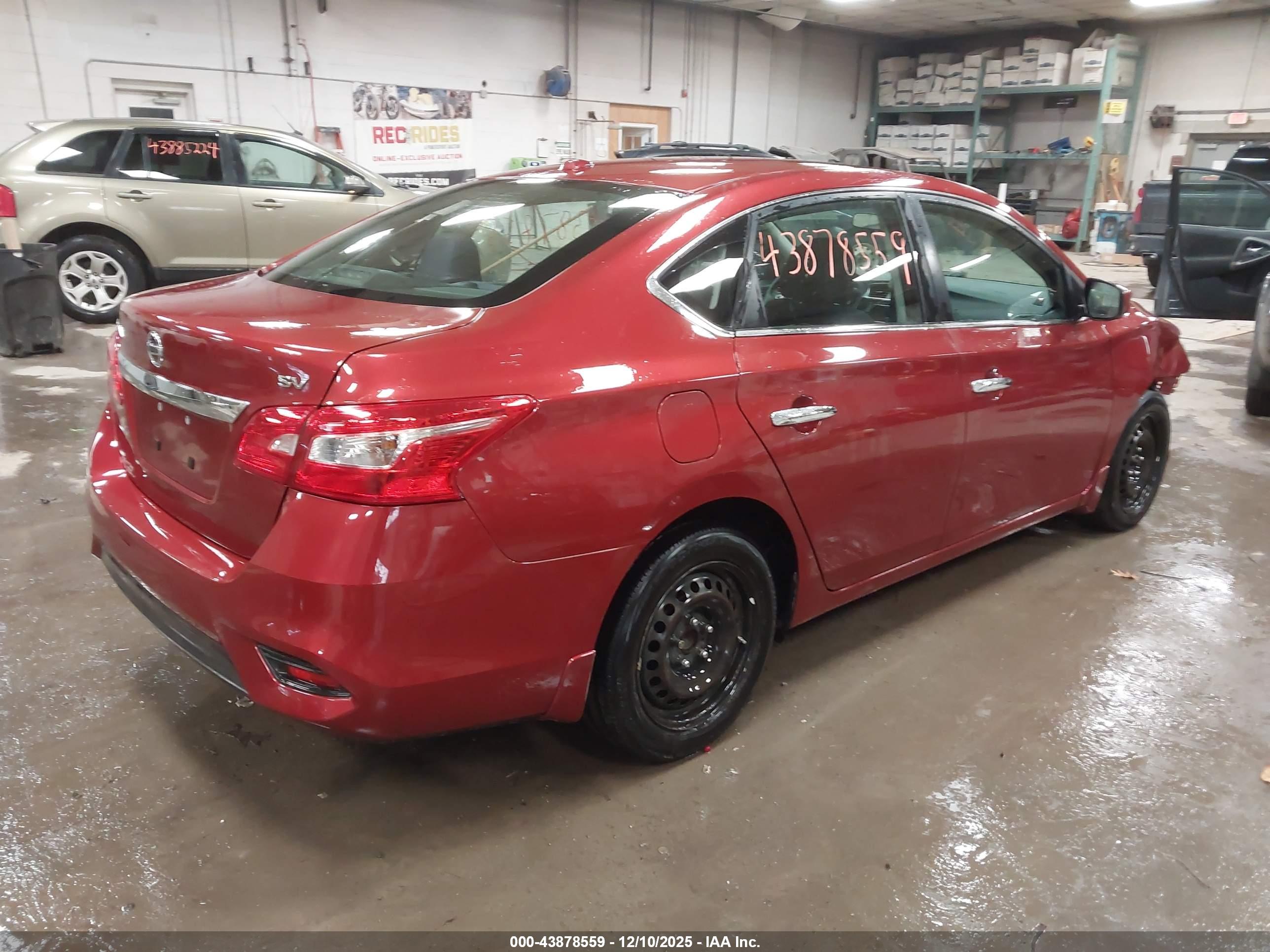 NISSAN SENTRA image 4