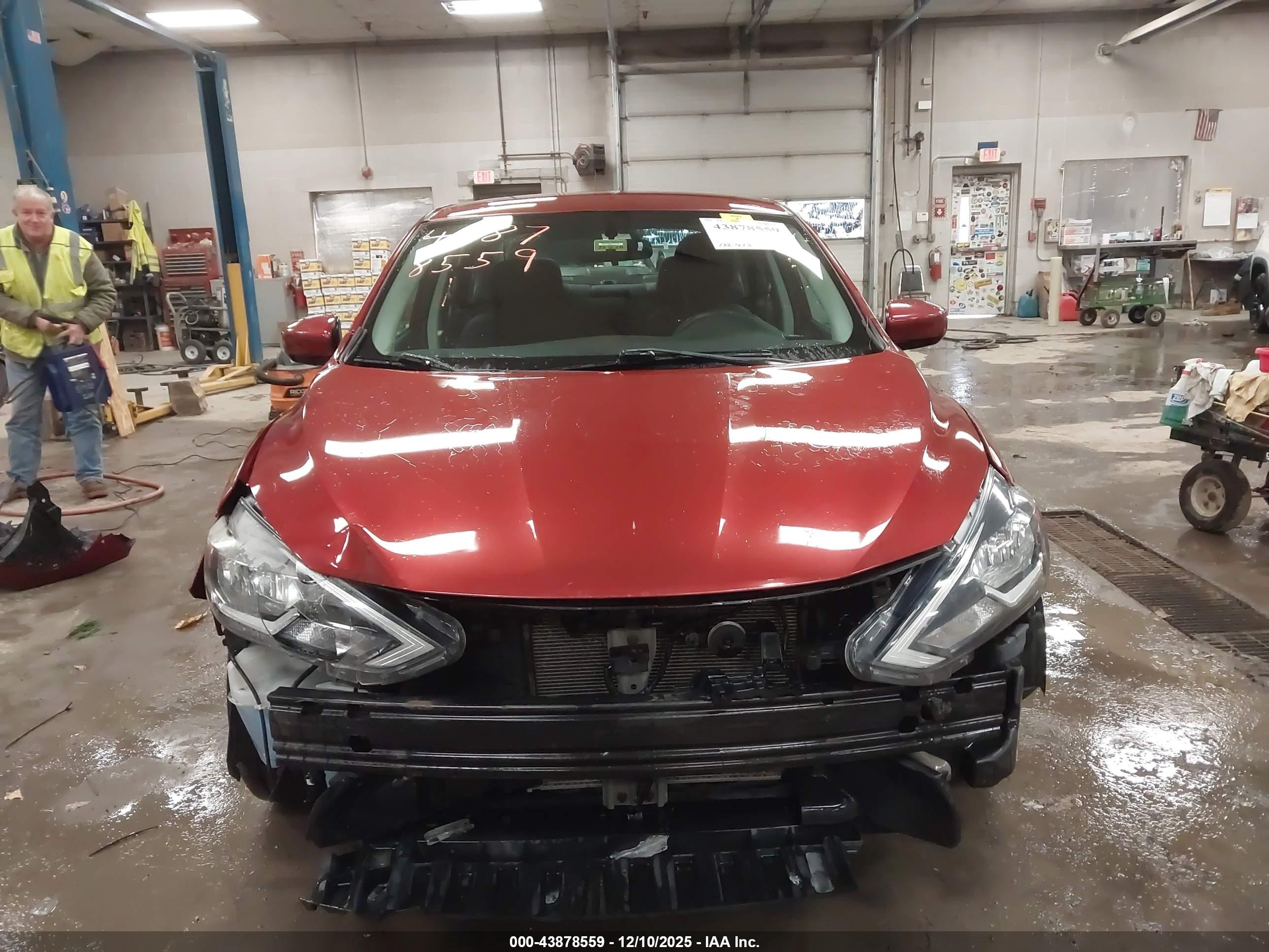 NISSAN SENTRA image 6