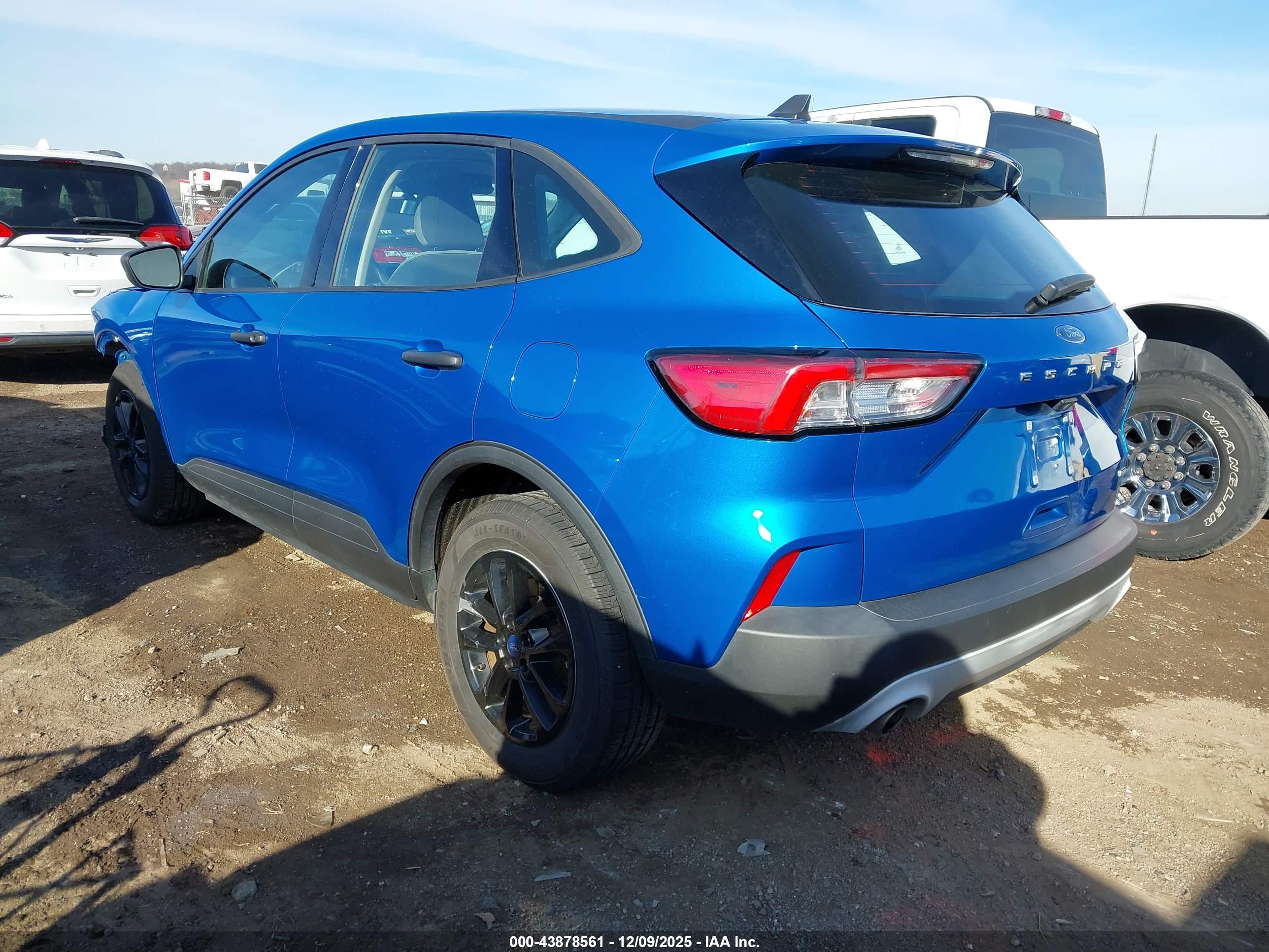 FORD ESCAPE image 3