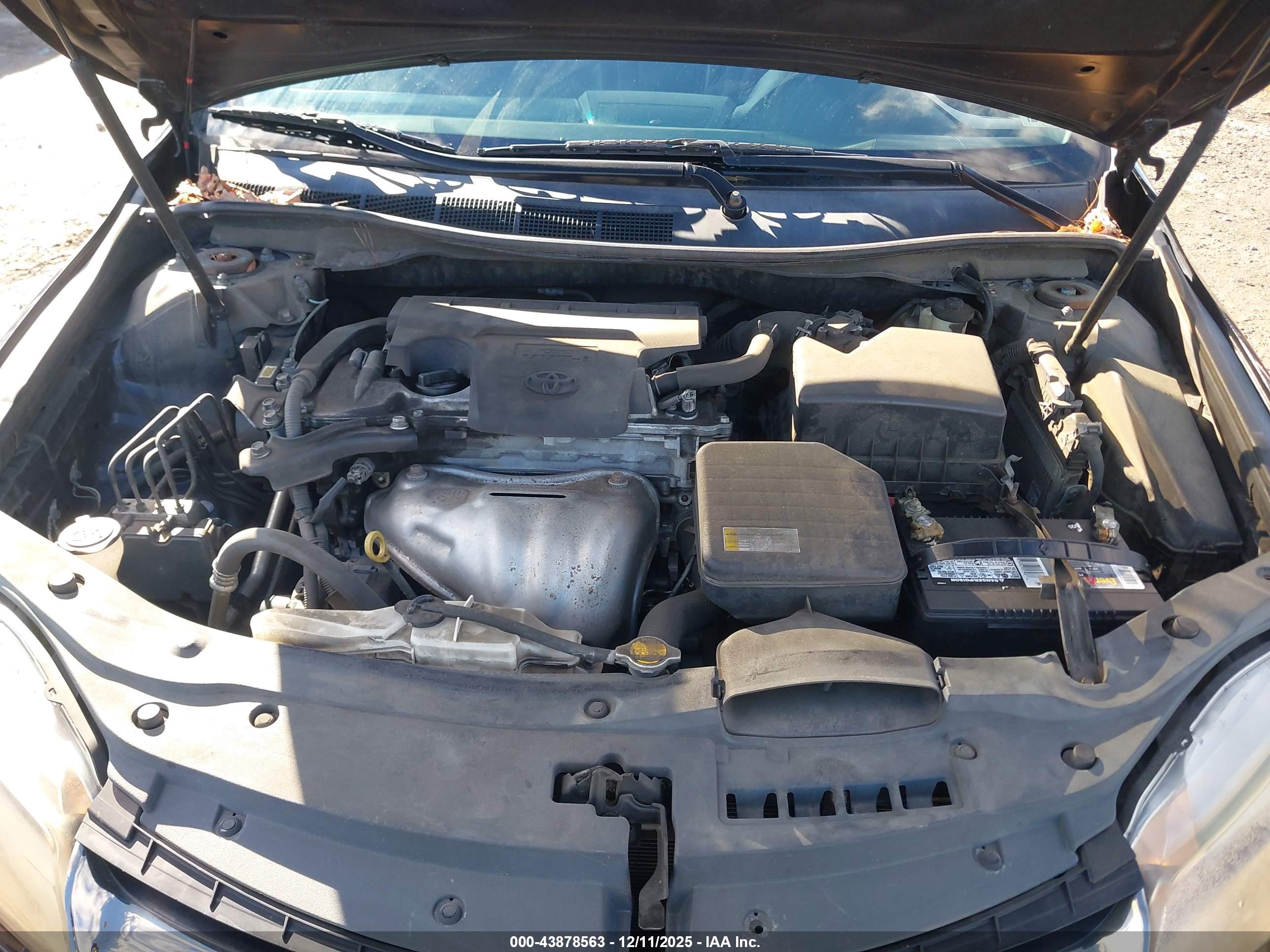 TOYOTA CAMRY image 10