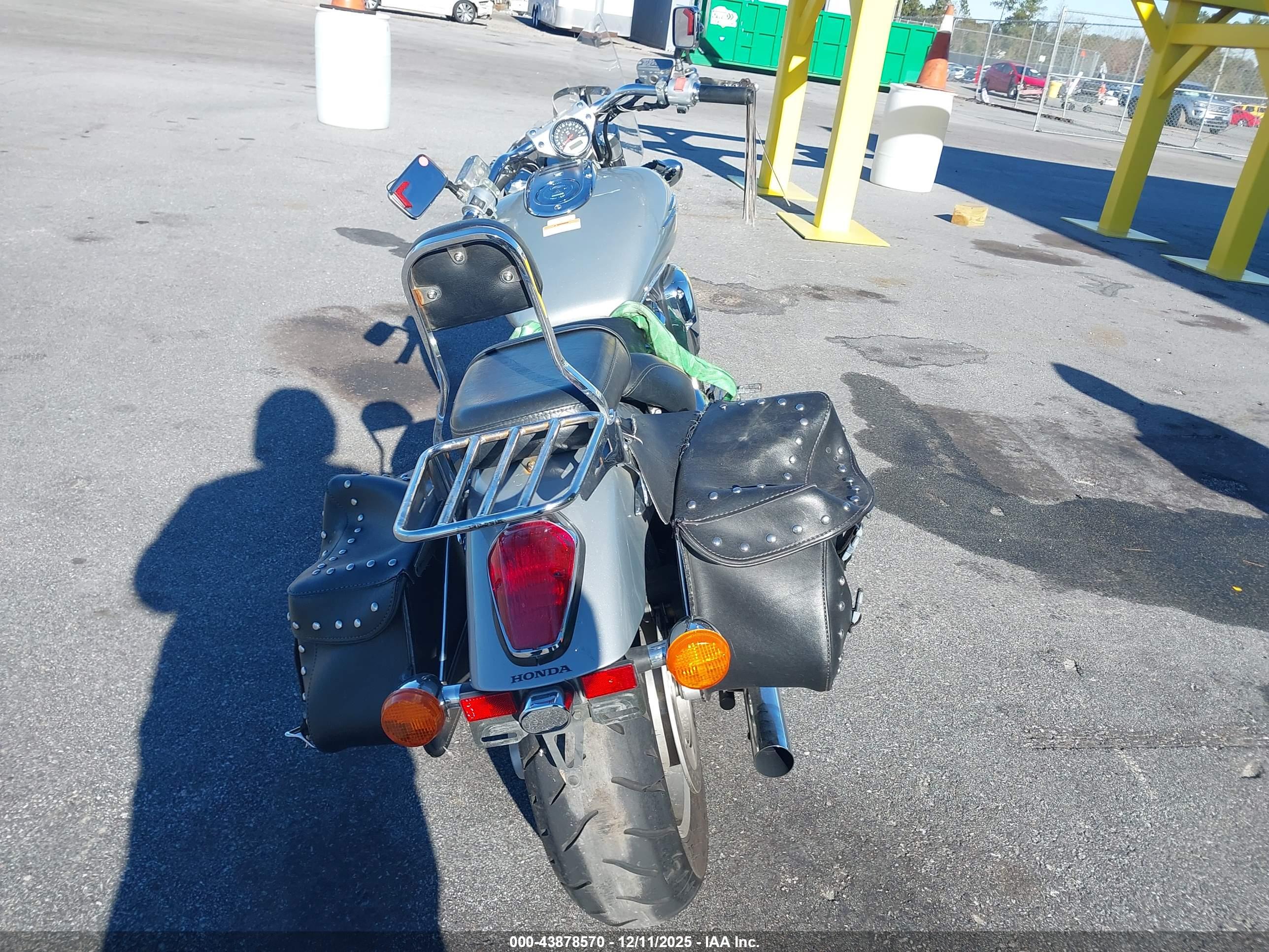 HONDA VTX1800 image 6