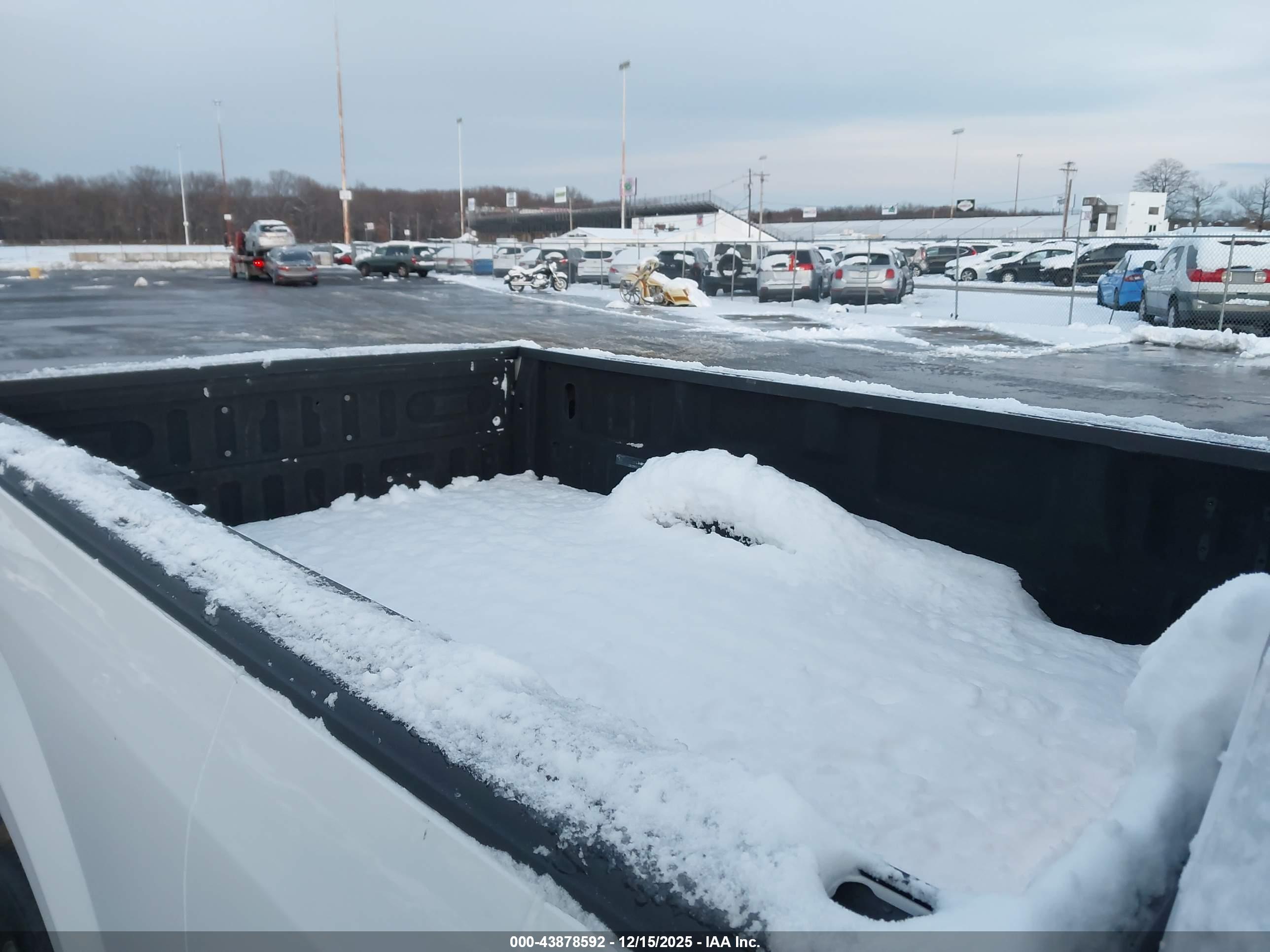 FORD F-150 image 8