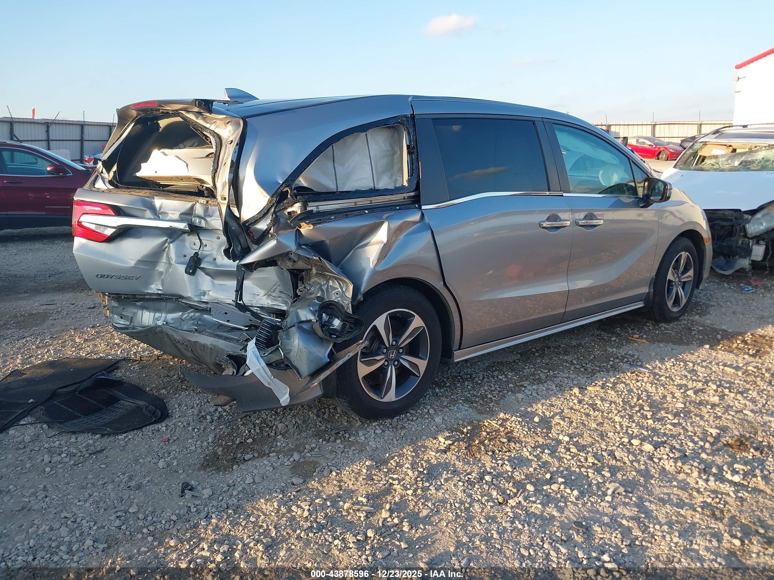 HONDA ODYSSEY image 4