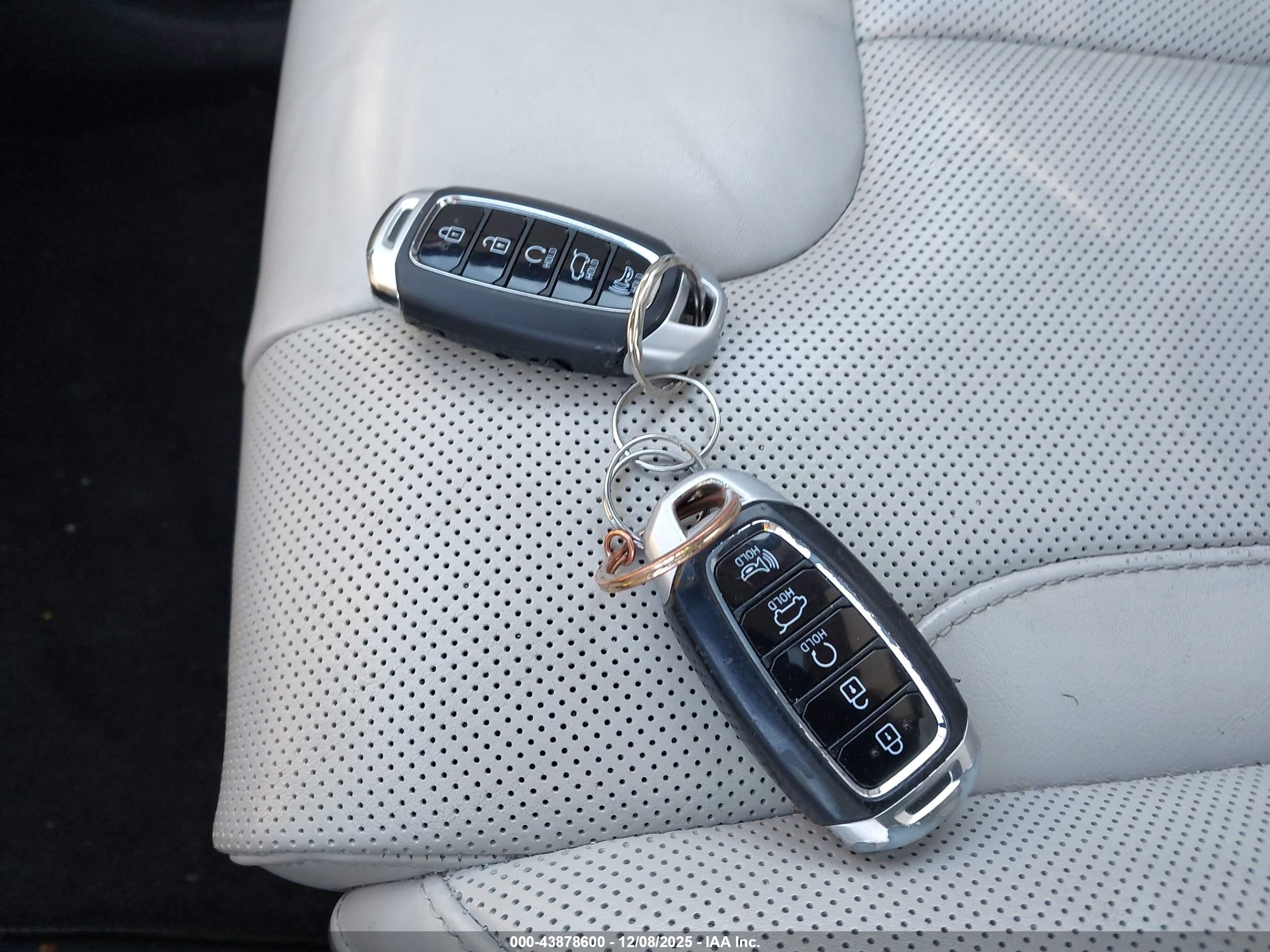 HYUNDAI PALISADE image 11