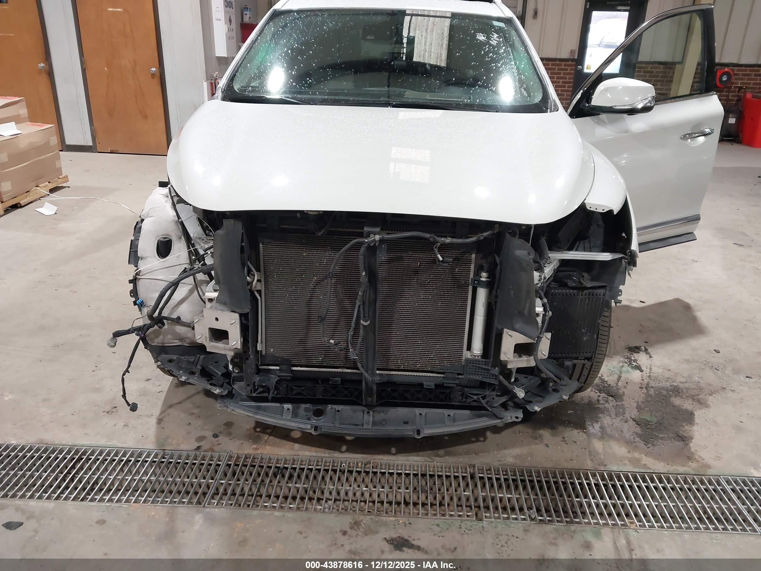 INFINITI QX60 image 6