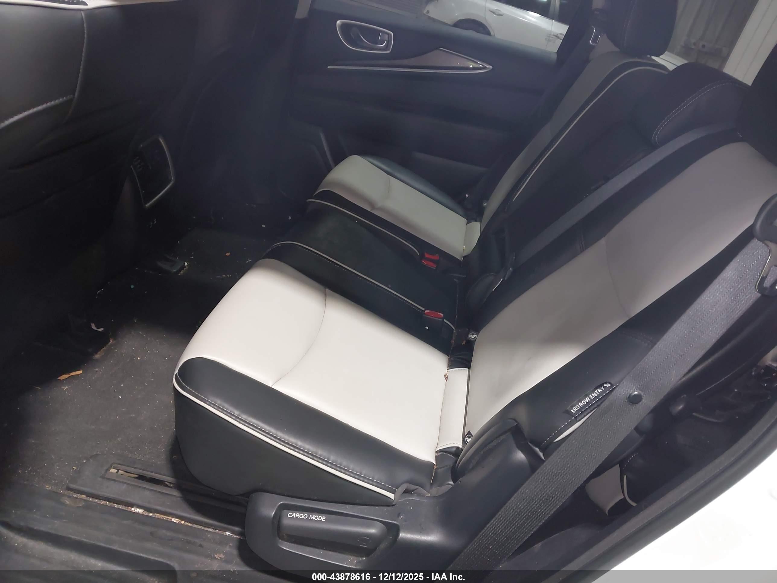 INFINITI QX60 image 8