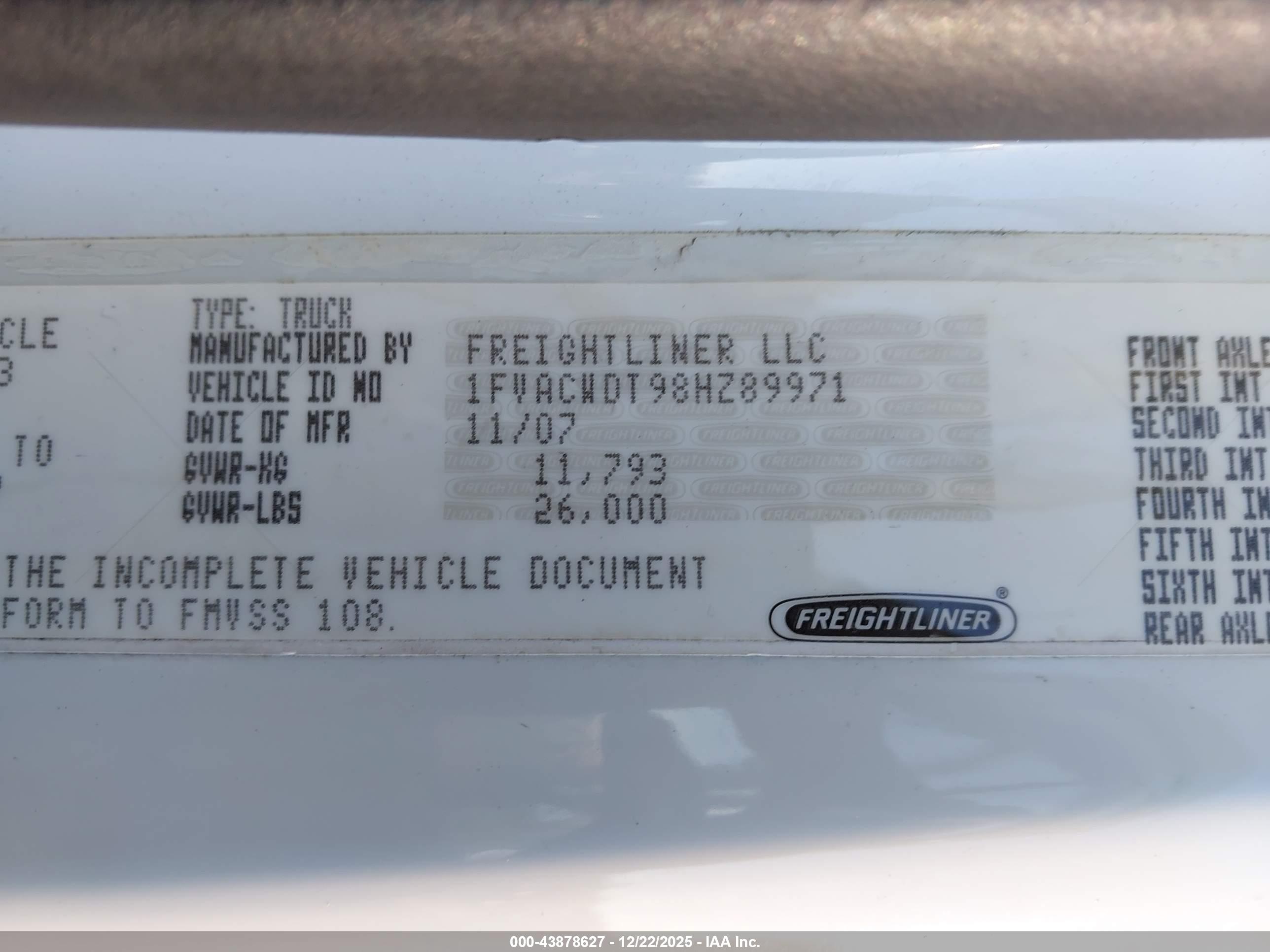 FREIGHTLINER M2 image 9