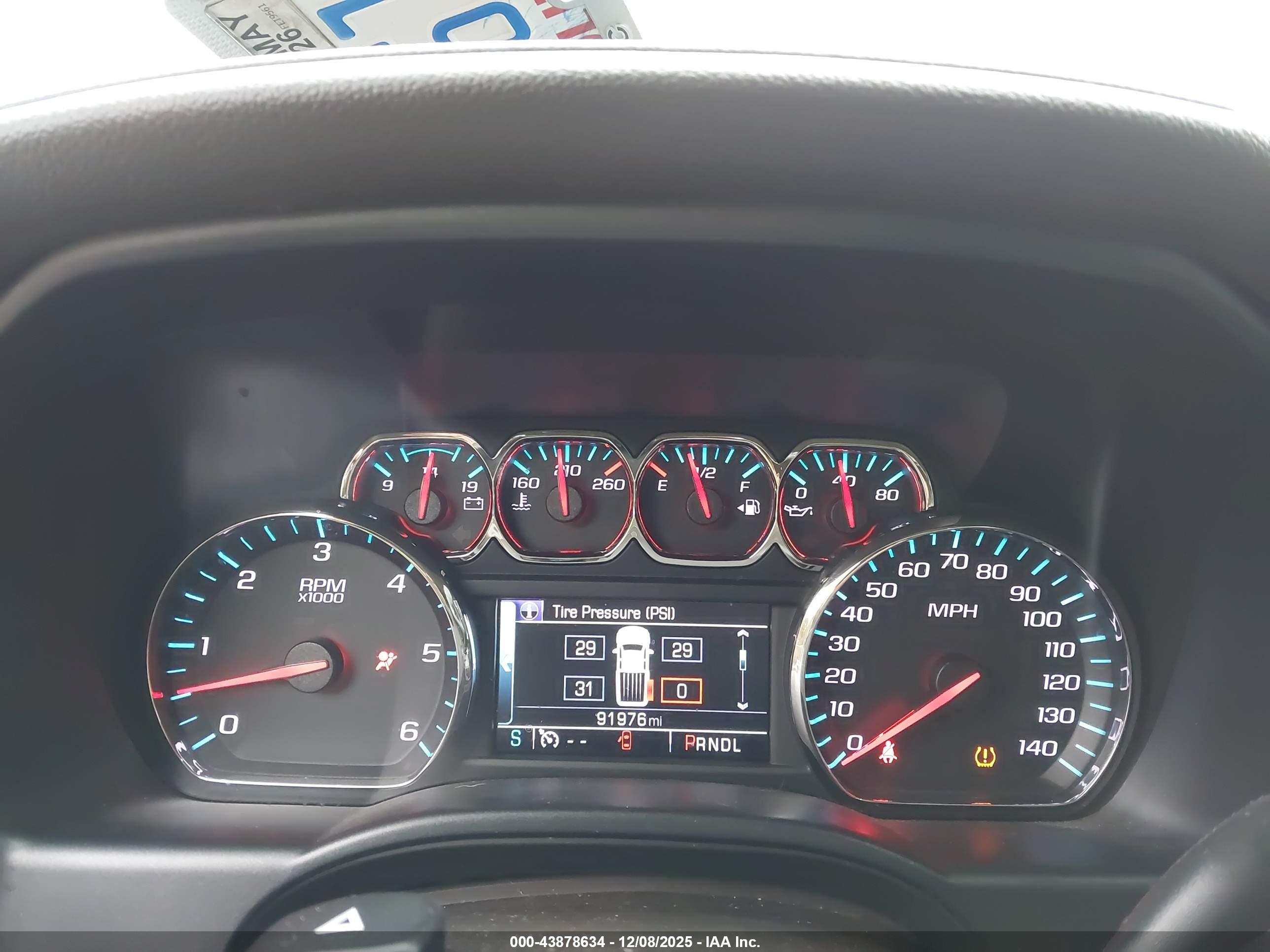 CHEVROLET SILVERADO image 7