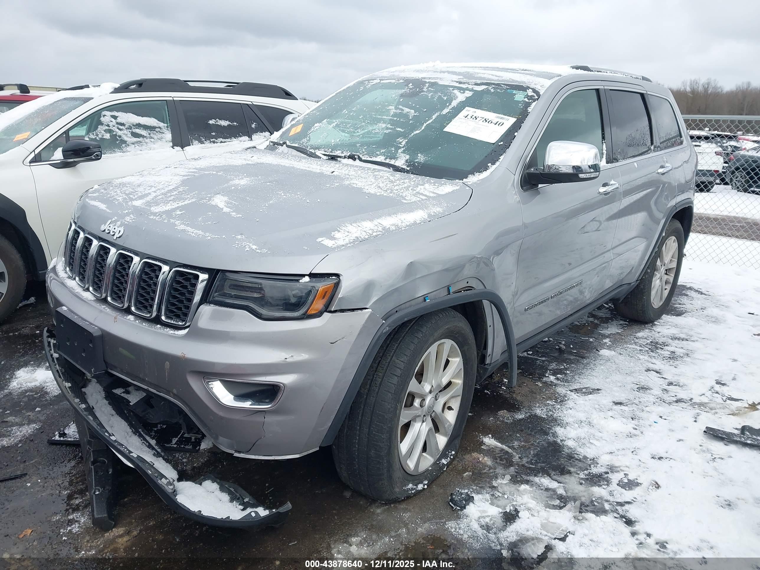 JEEP GRAND image 2