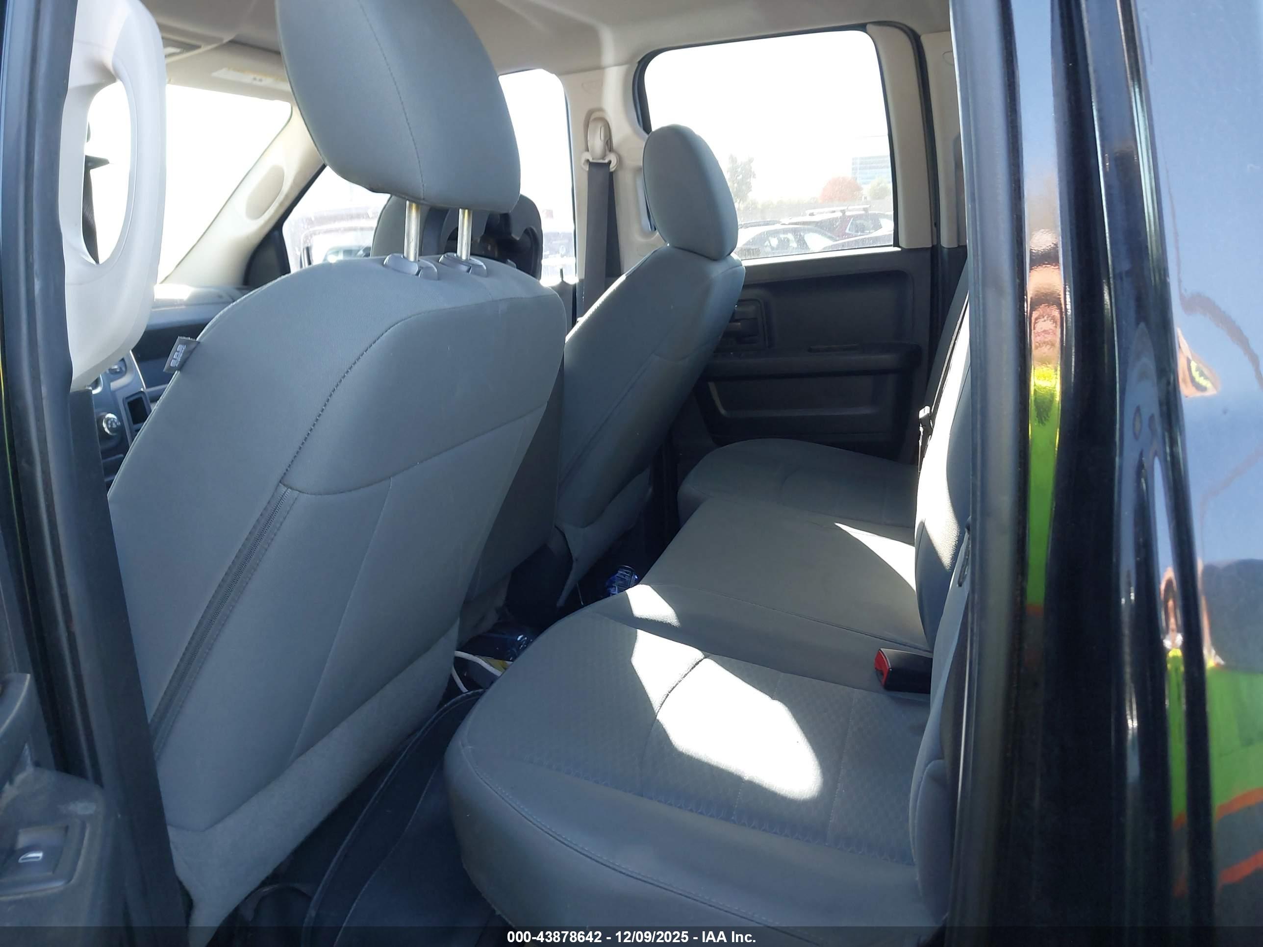 RAM 1500 image 8