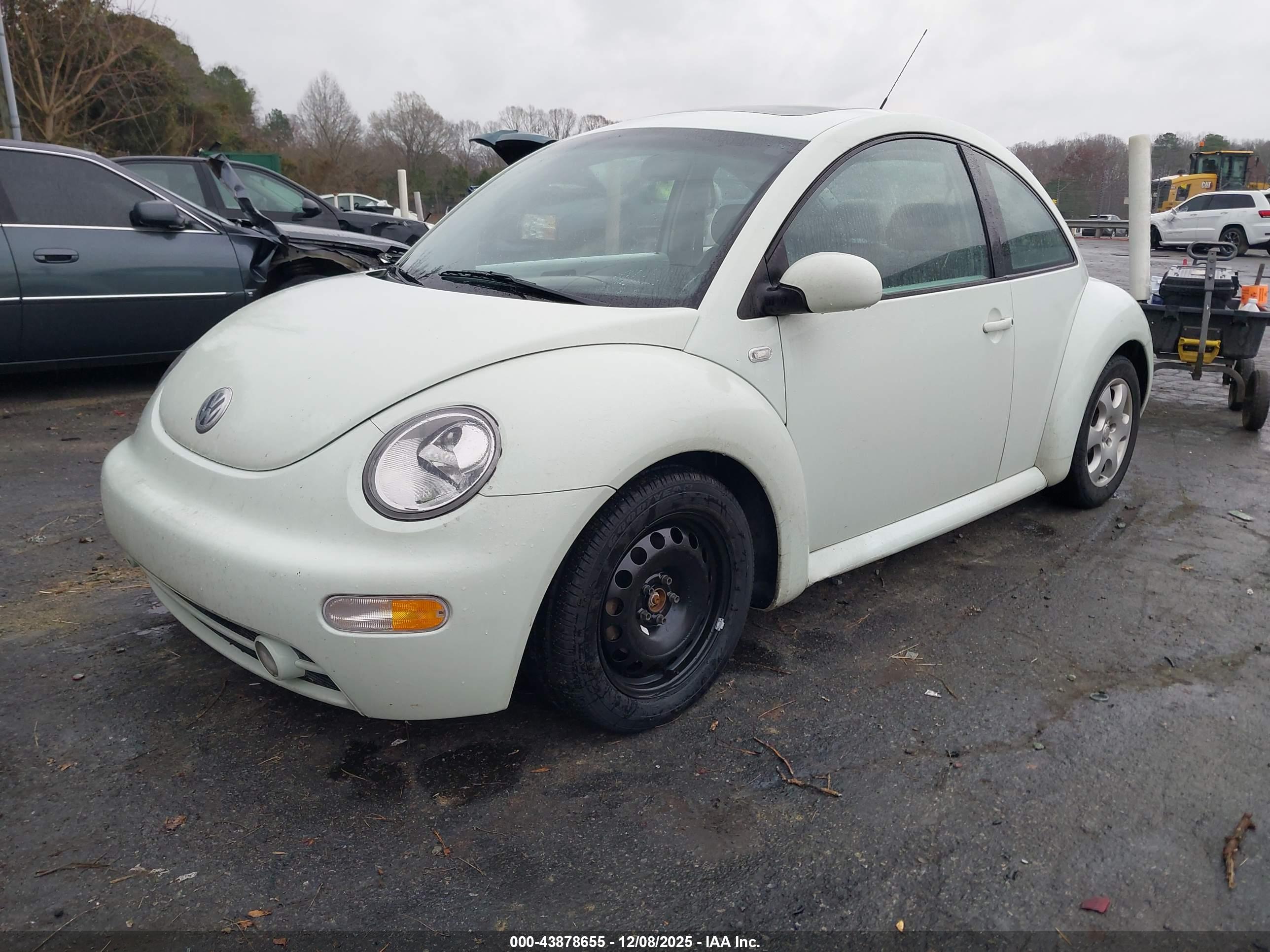 VOLKSWAGEN NEW image 2