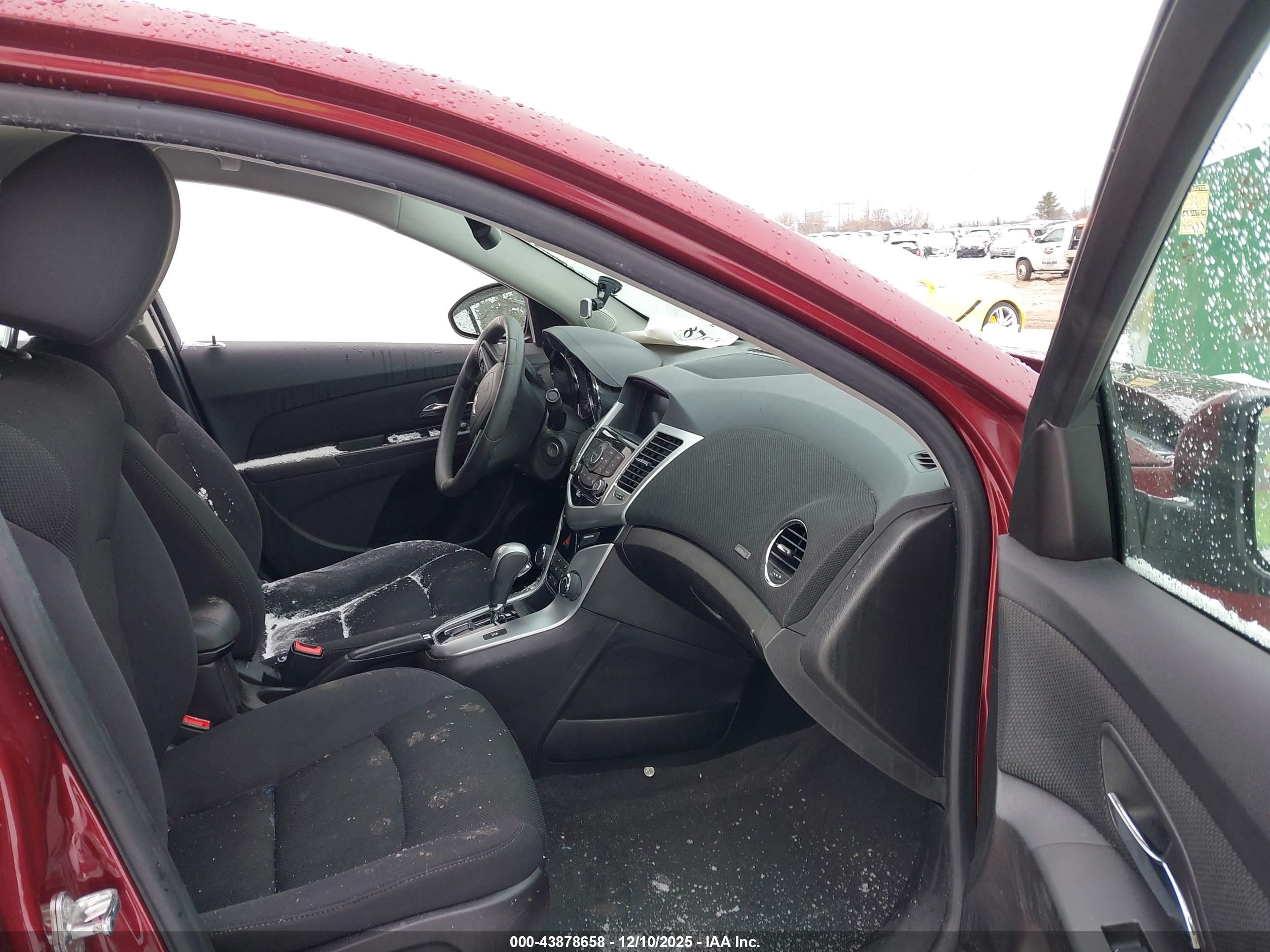 CHEVROLET CRUZE image 5